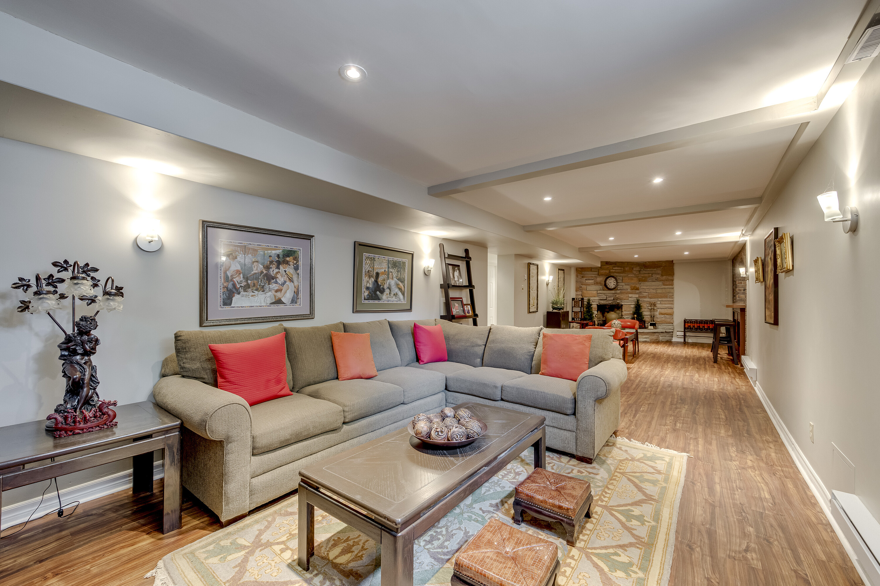 2318 Malden Crt