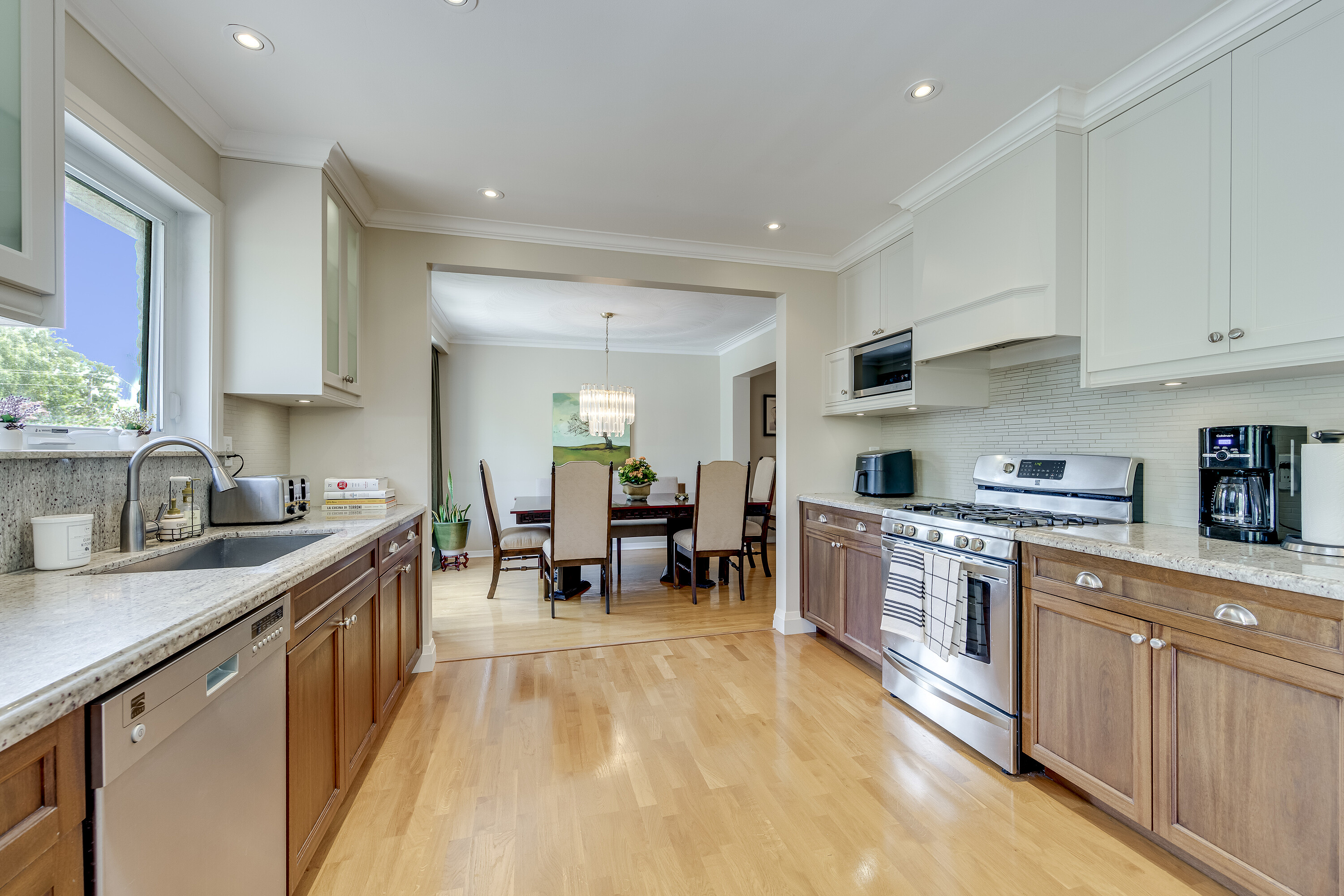 2318 Malden Crt