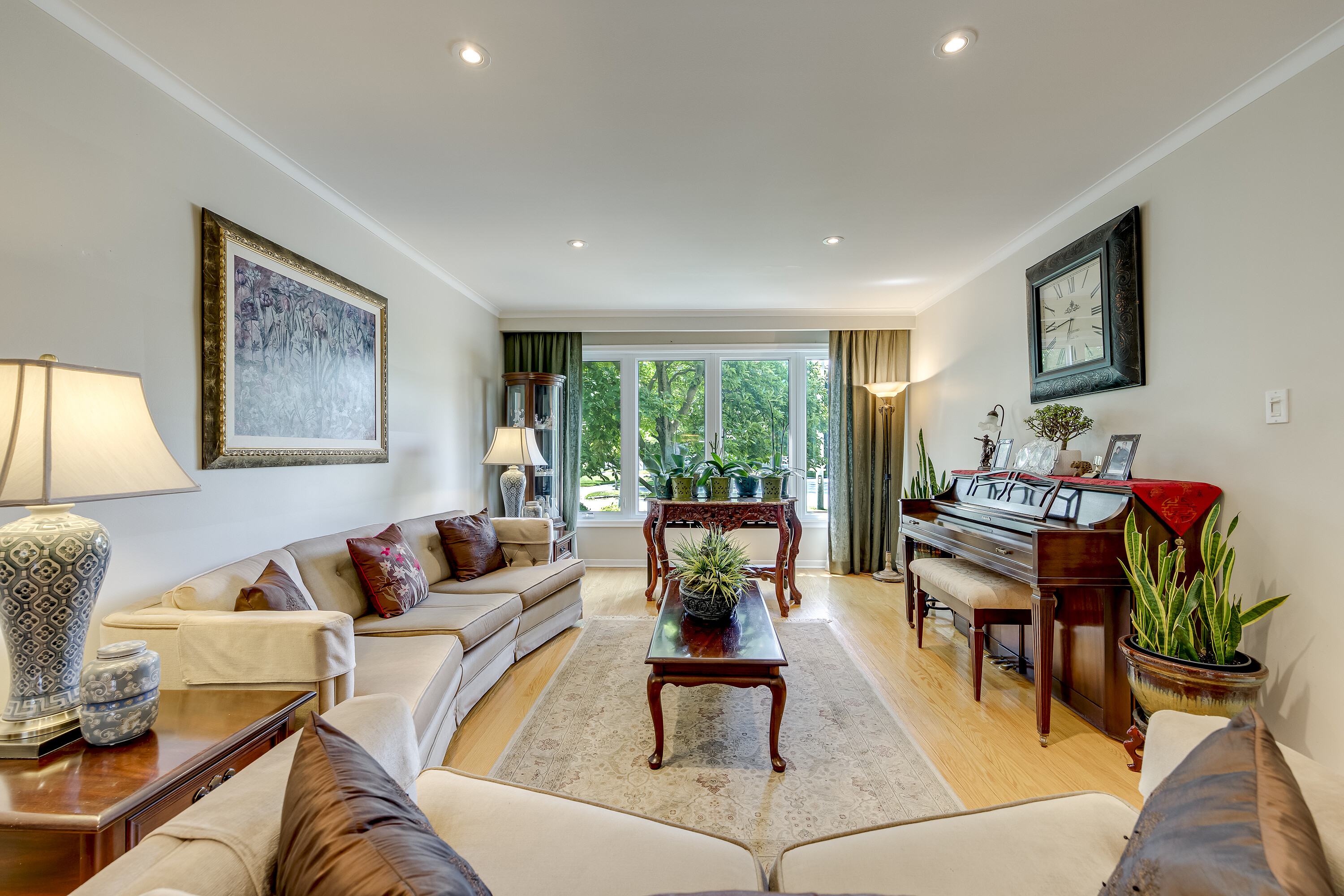 2318 Malden Crt