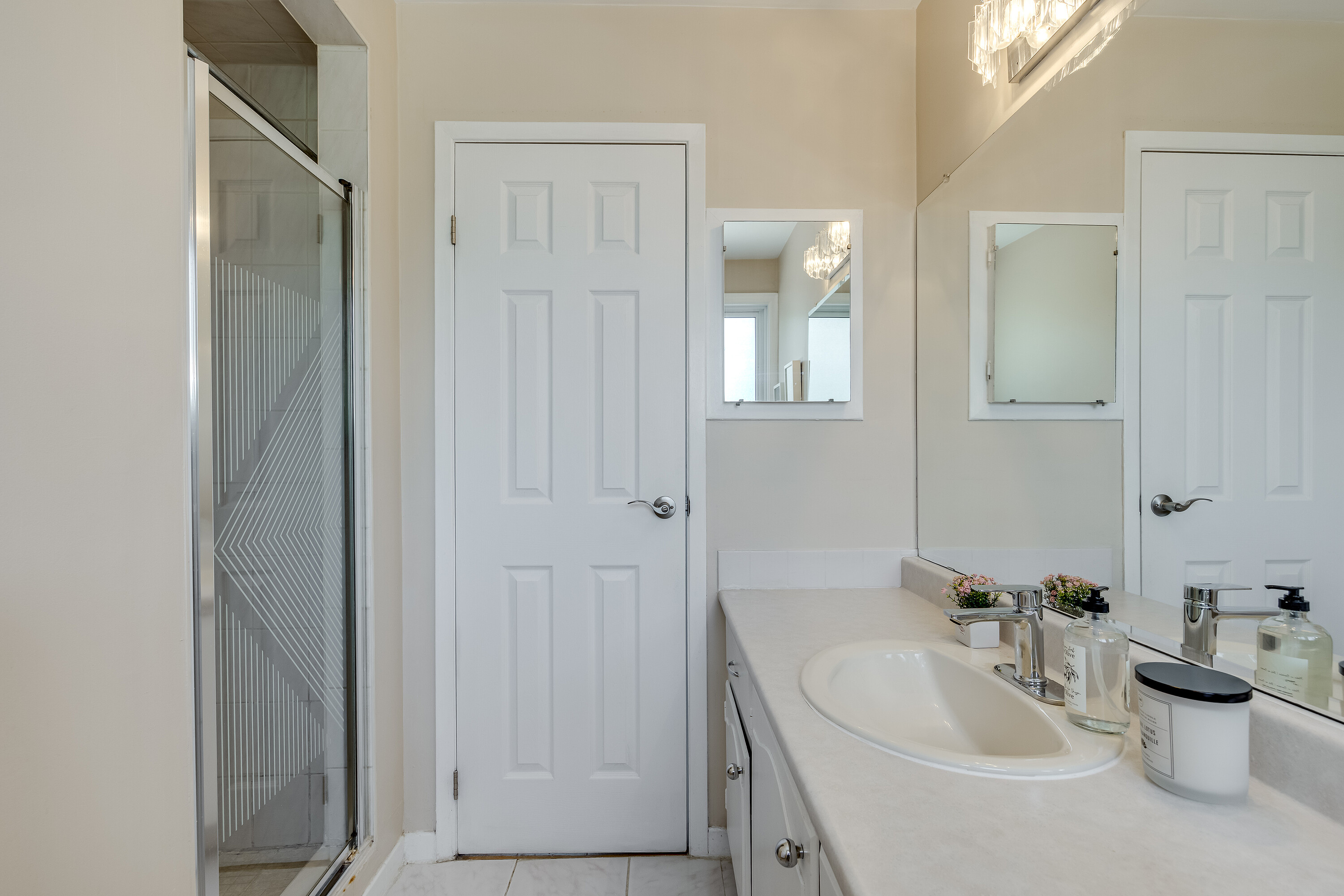 2318 Malden Crt