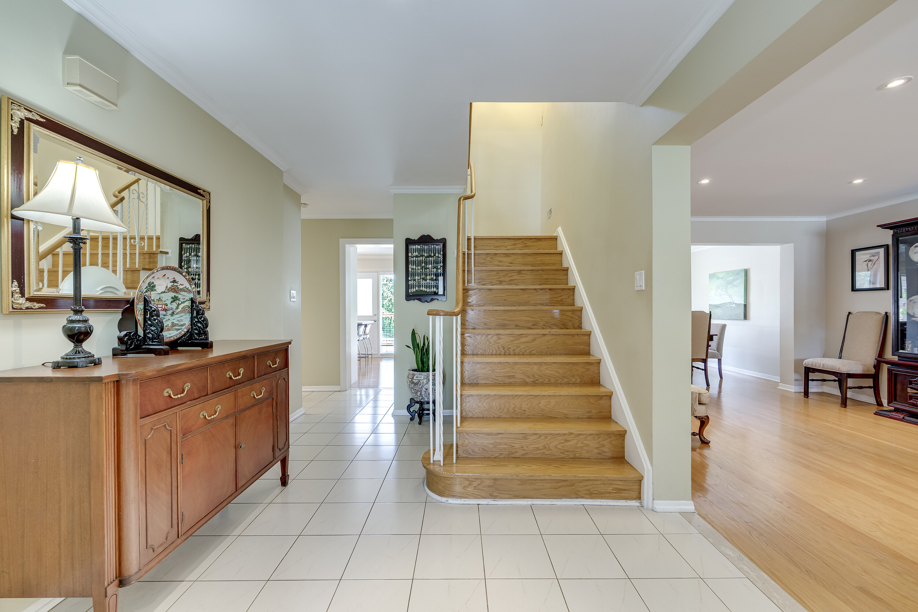 2318 Malden Crt