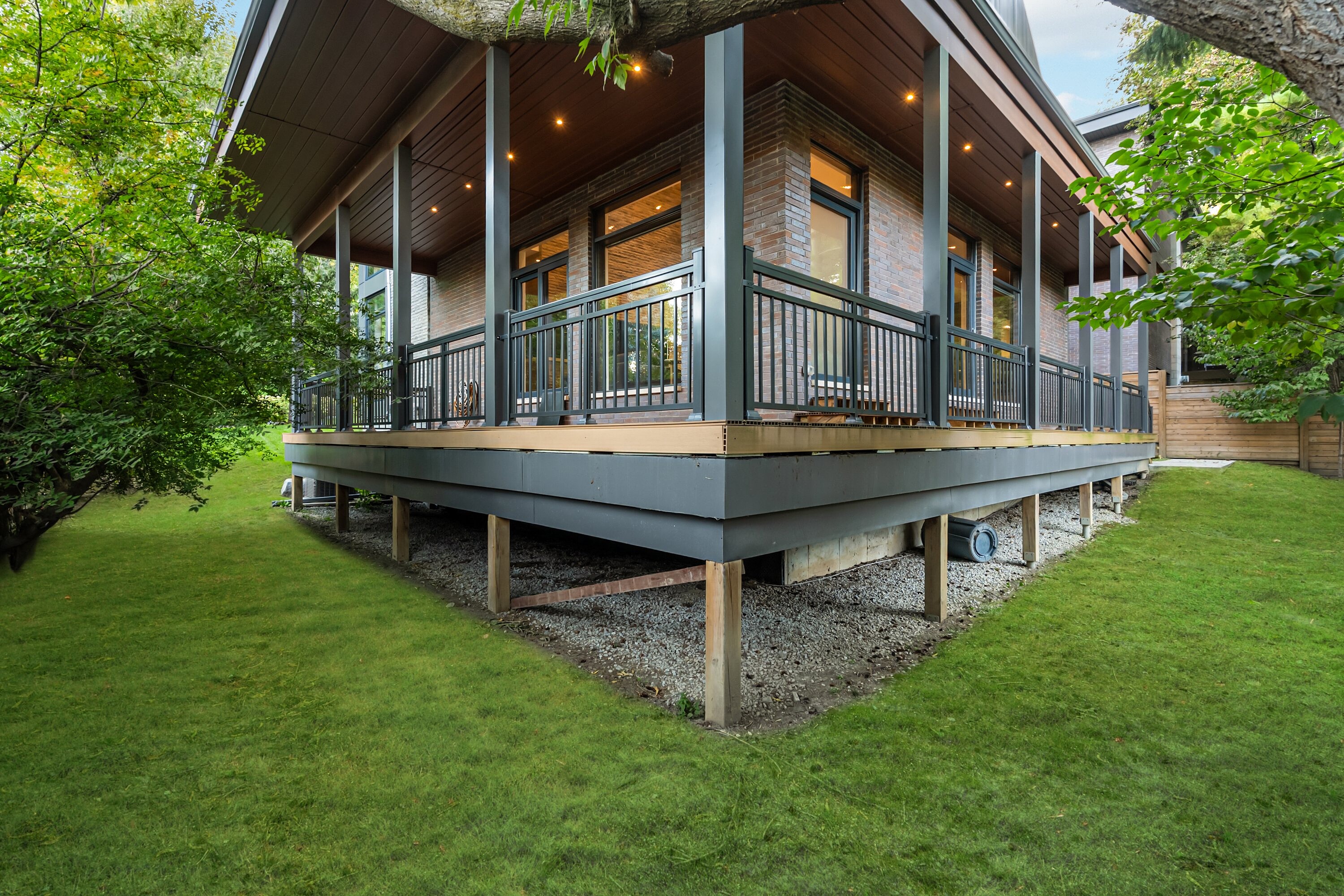 7 North Dr