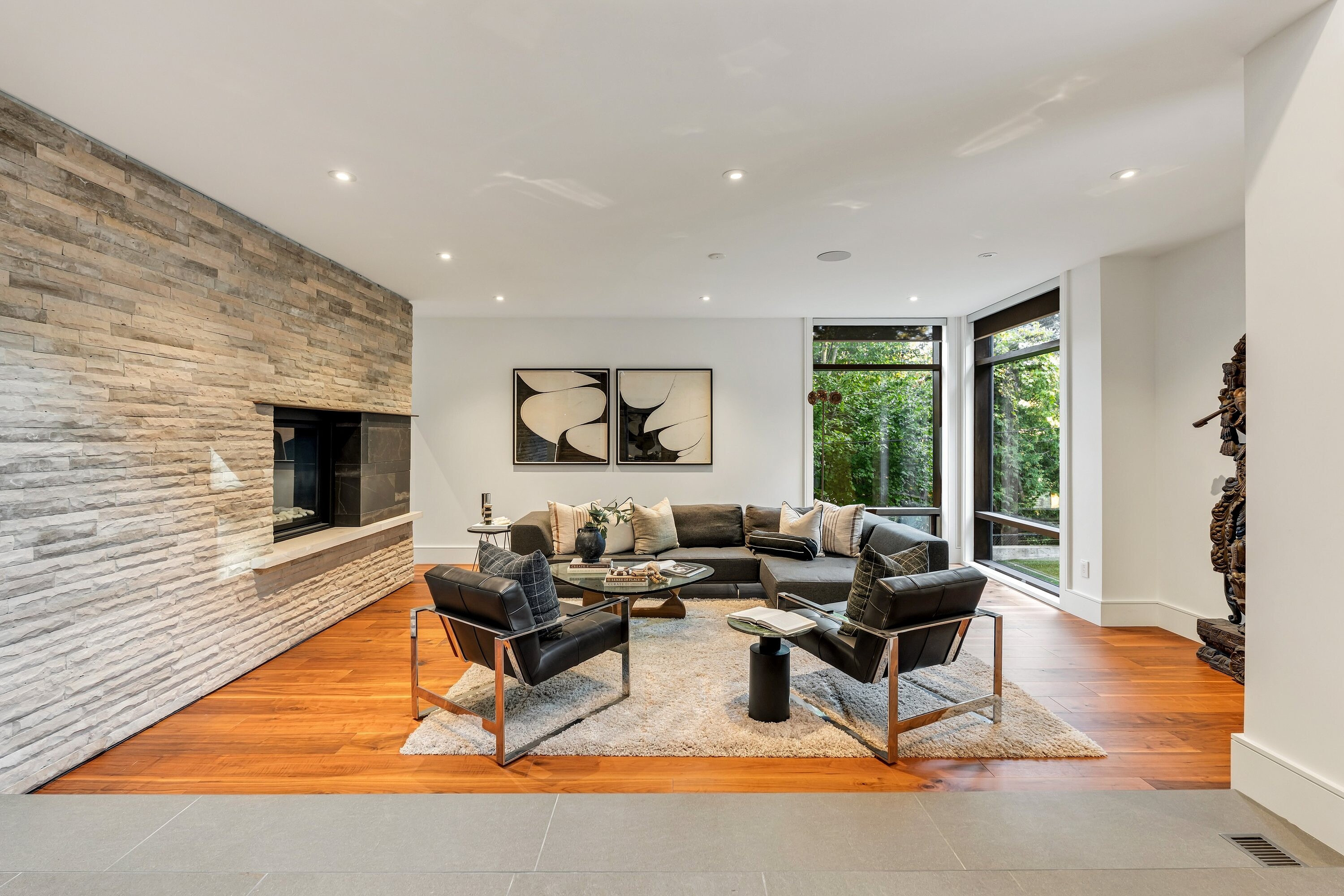 7 North Dr