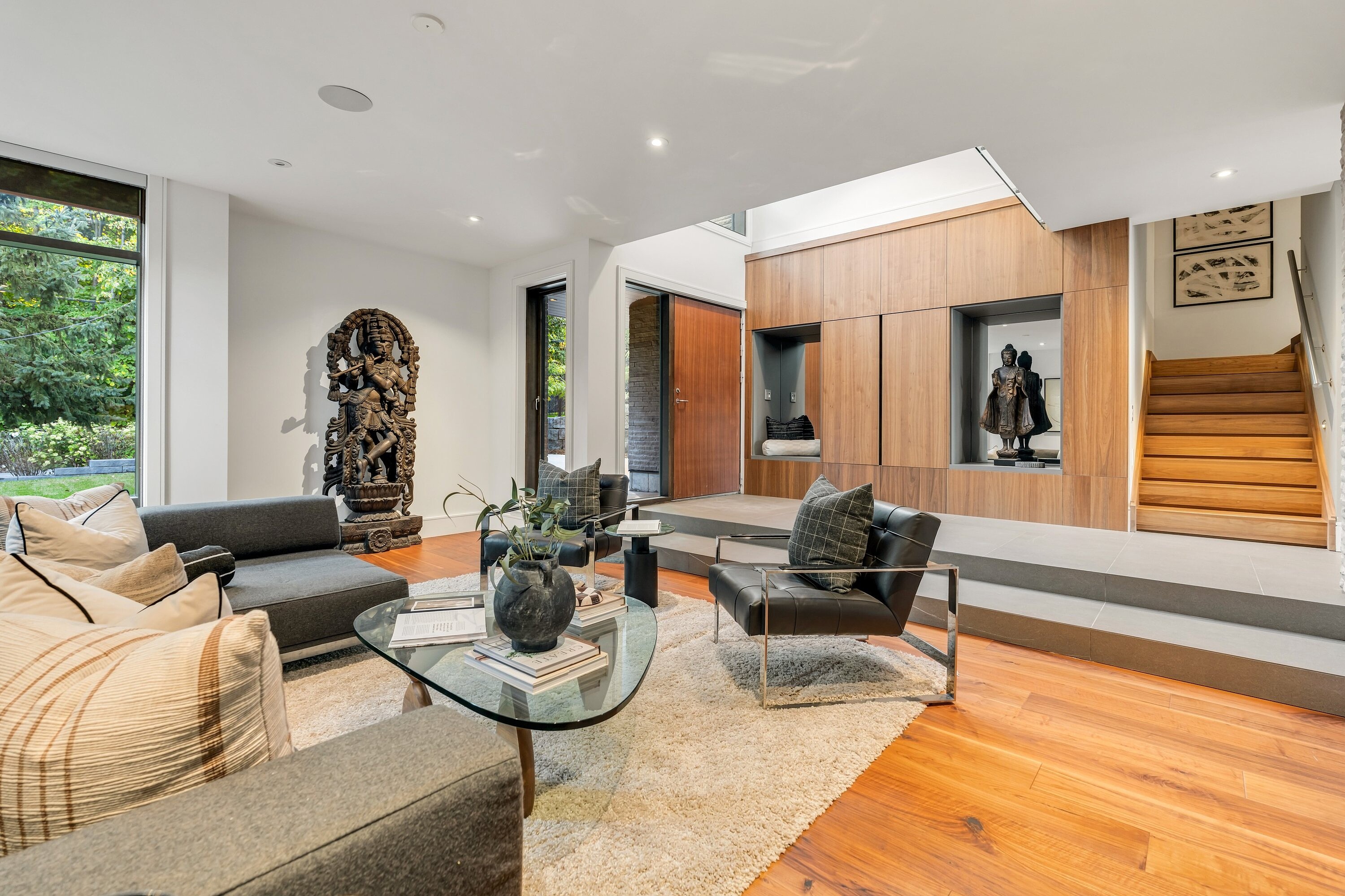 7 North Dr