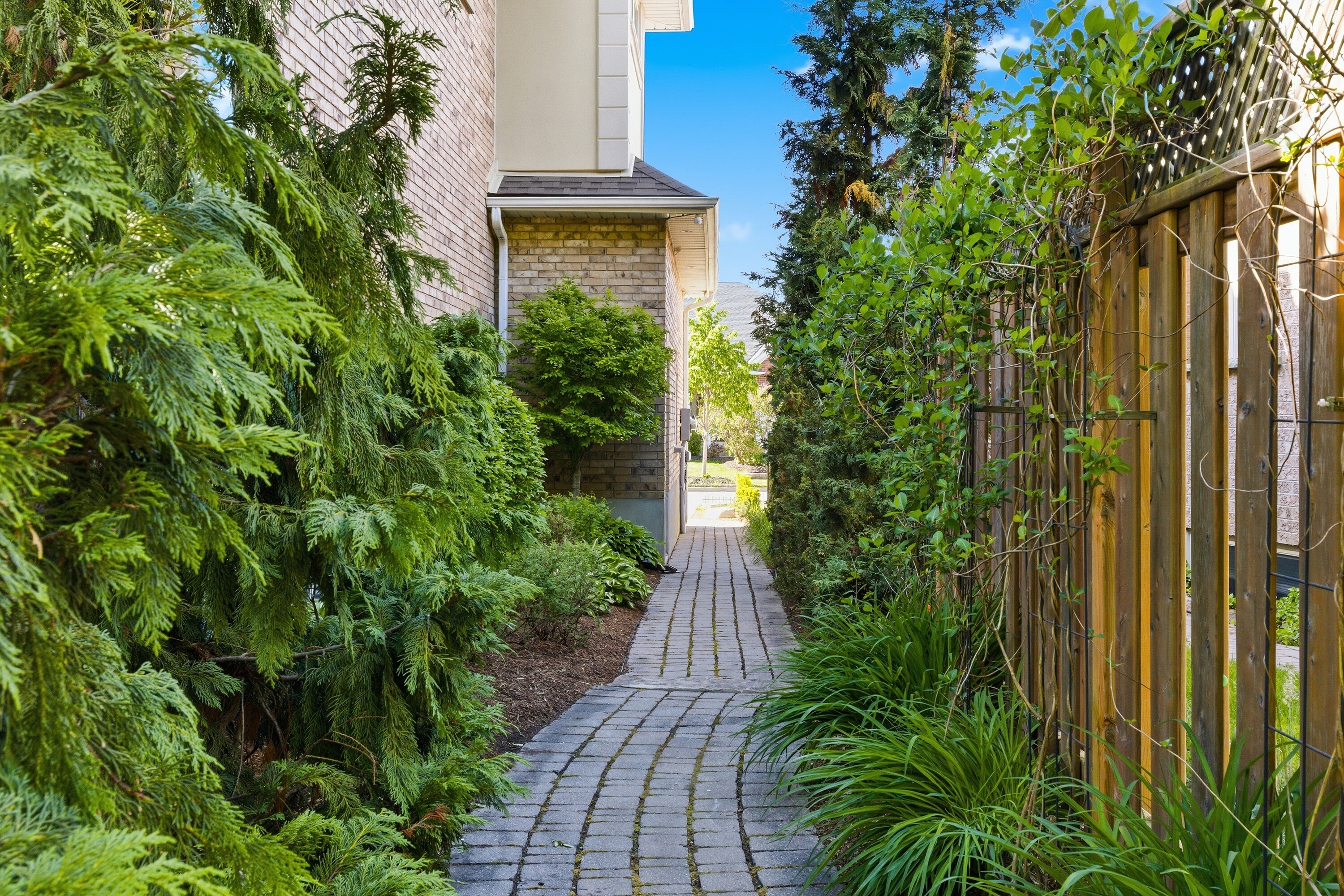 59 Templeton Dr