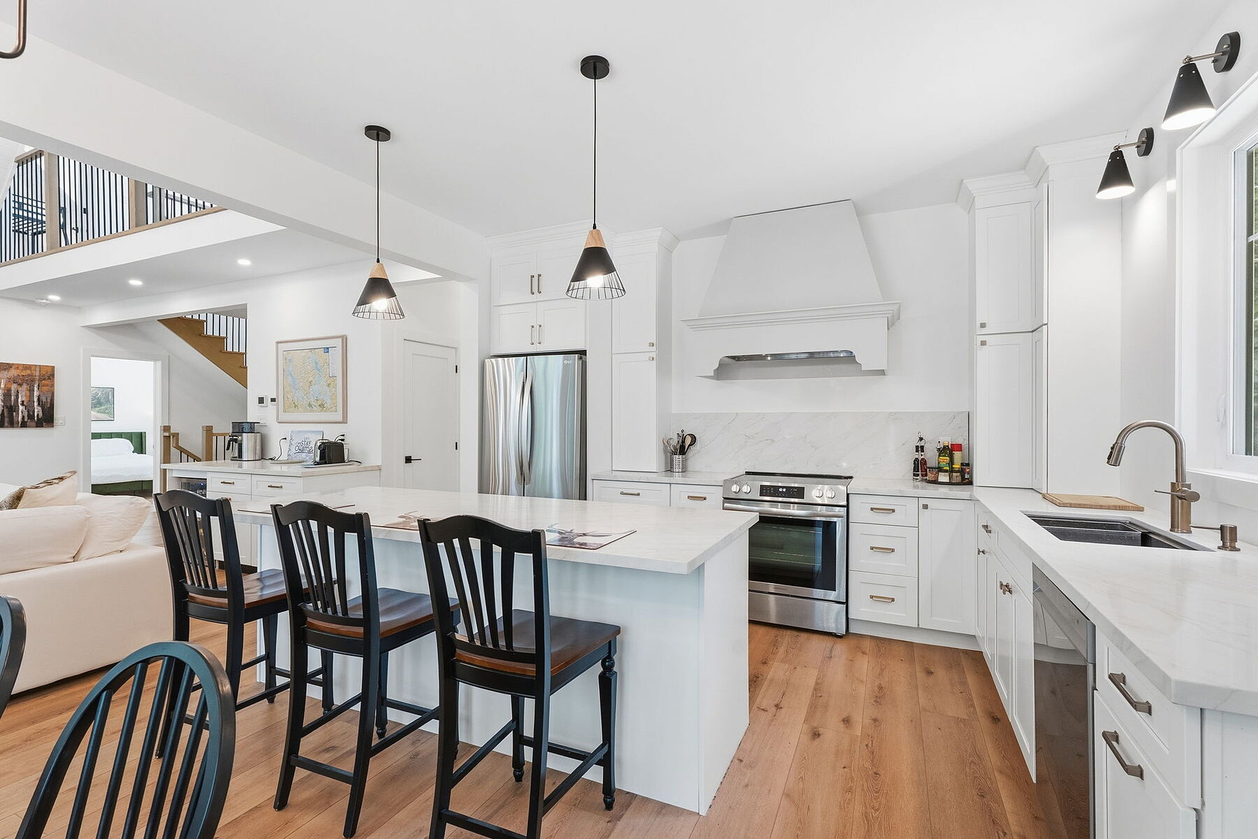 8091 Lake Joseph Road  6