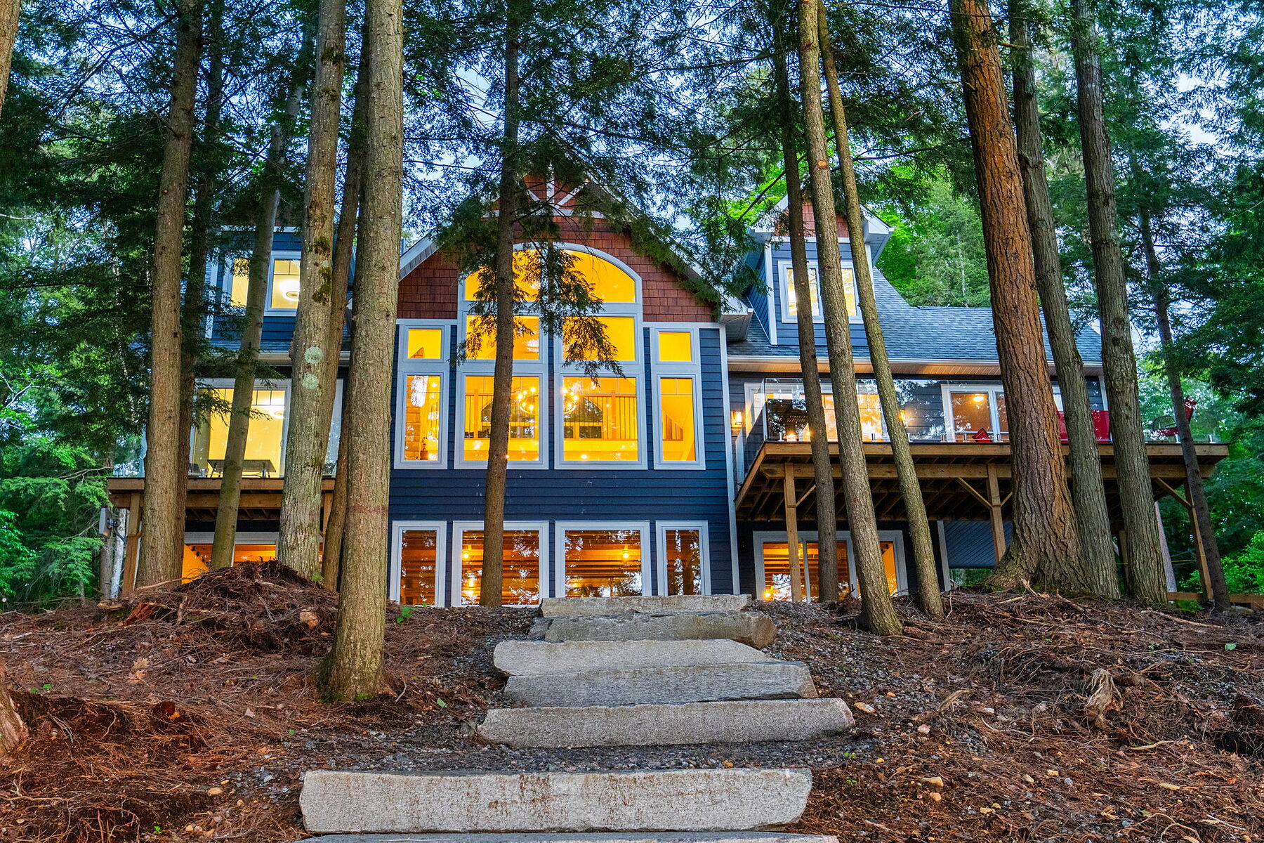 8091 Lake Joseph Road  6