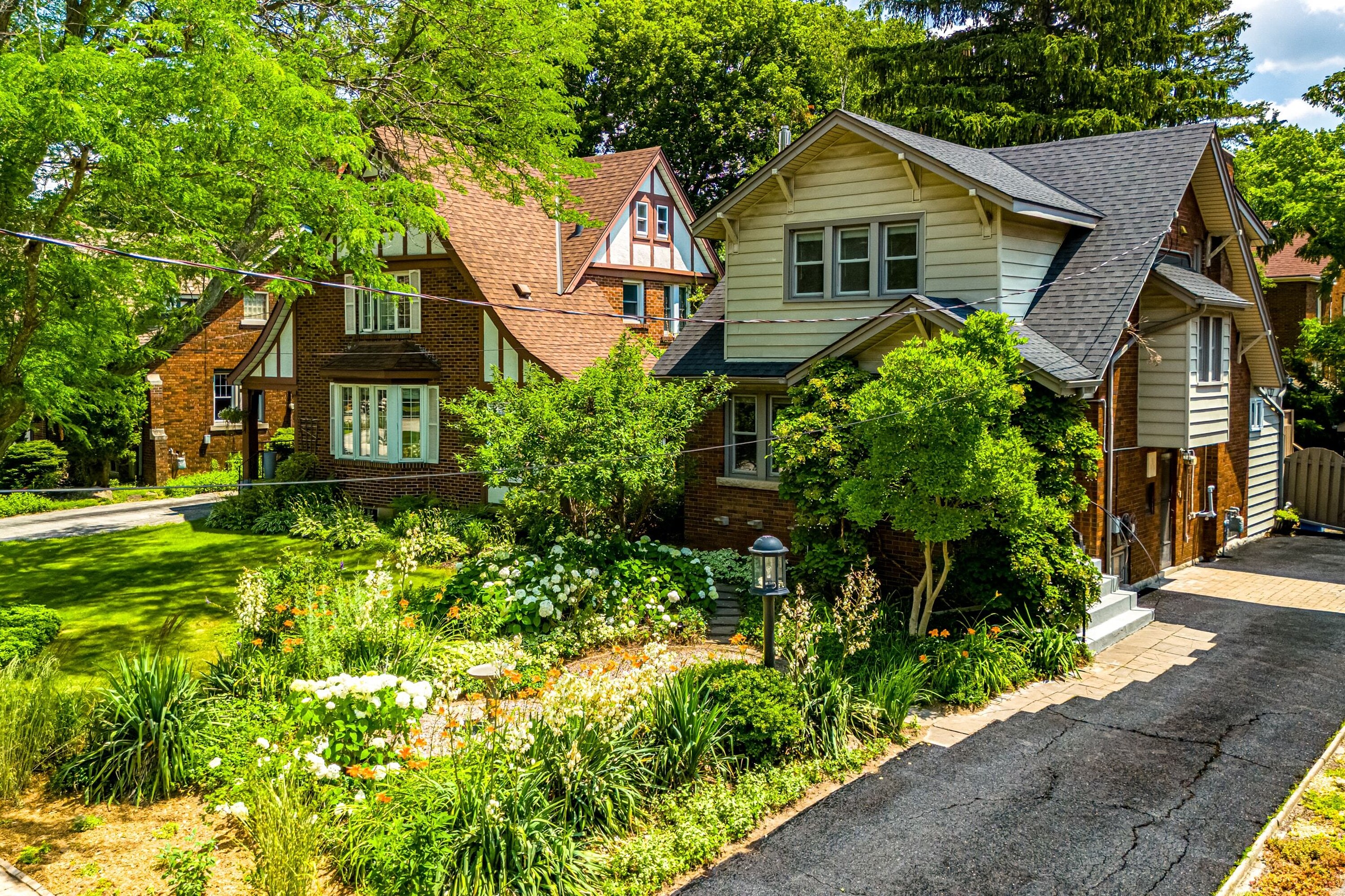 100 Dalewood Cres