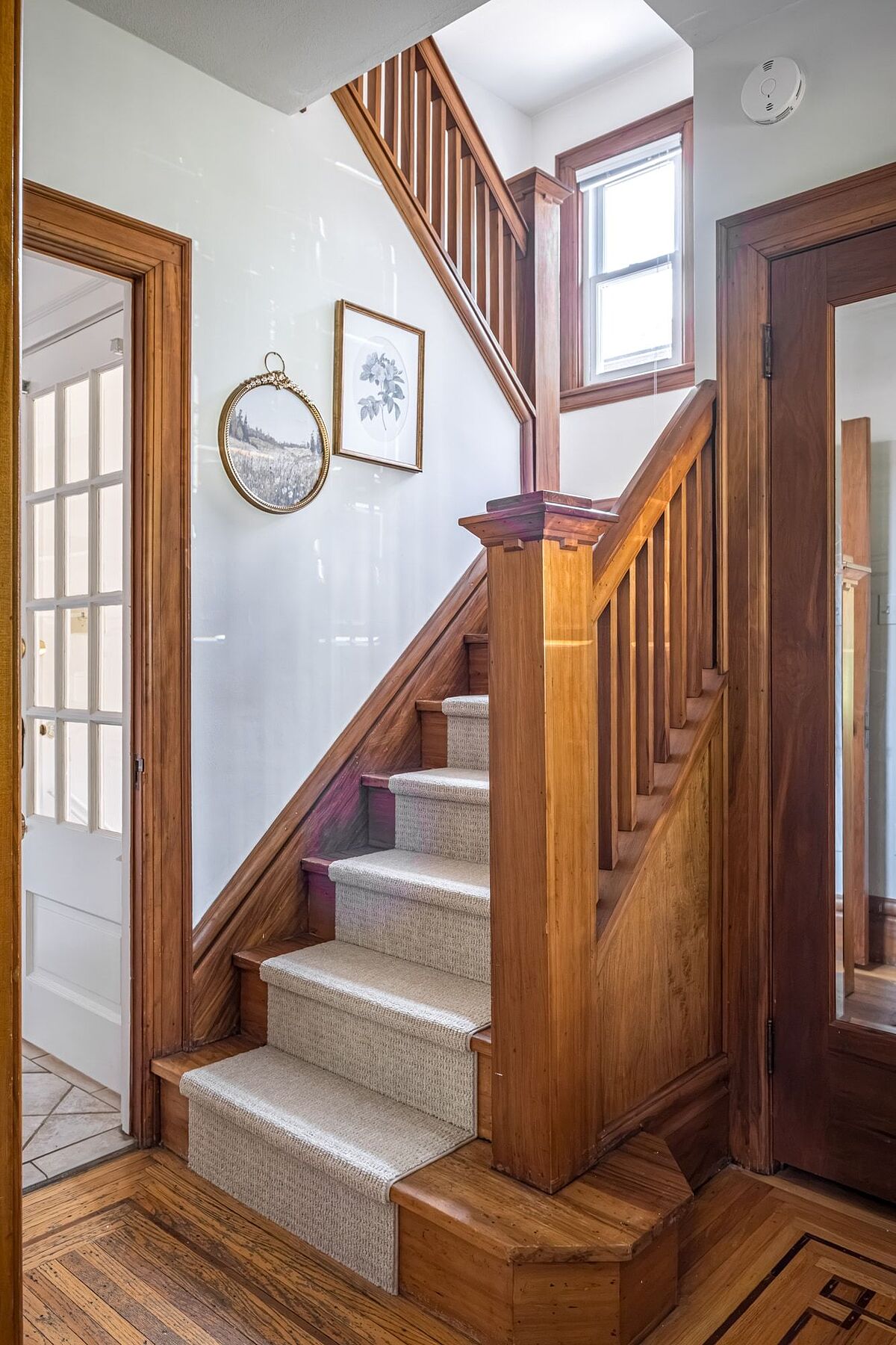 100 Dalewood Cres