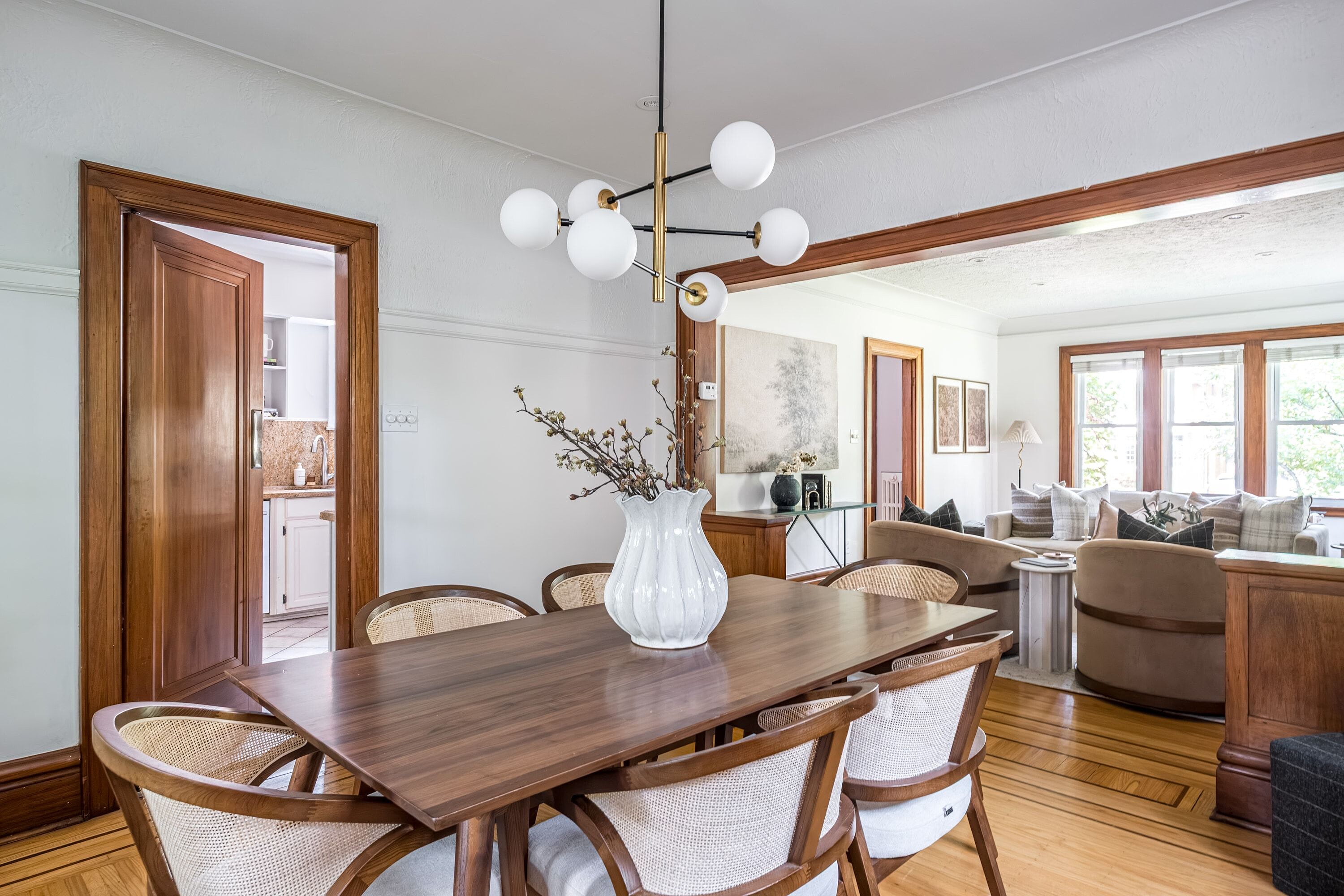 100 Dalewood Cres