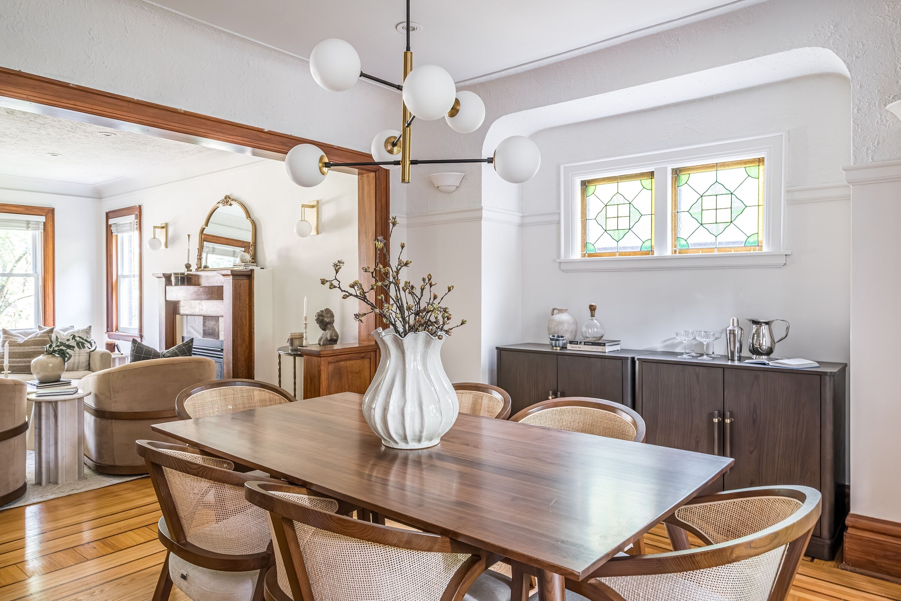 100 Dalewood Cres
