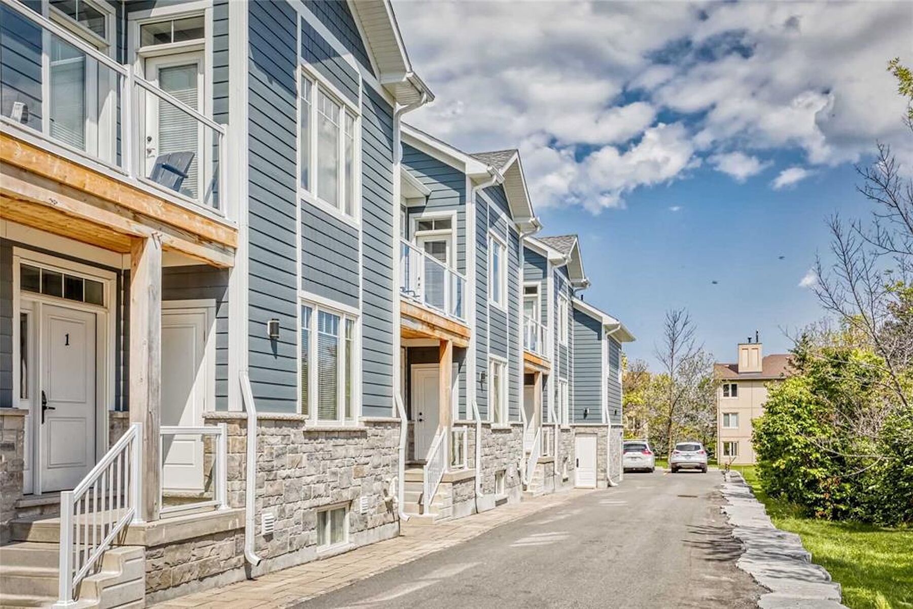 145 Jozo Weider Boulevard