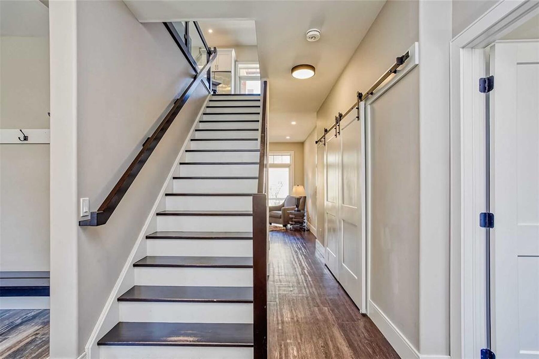145 Jozo Weider Boulevard