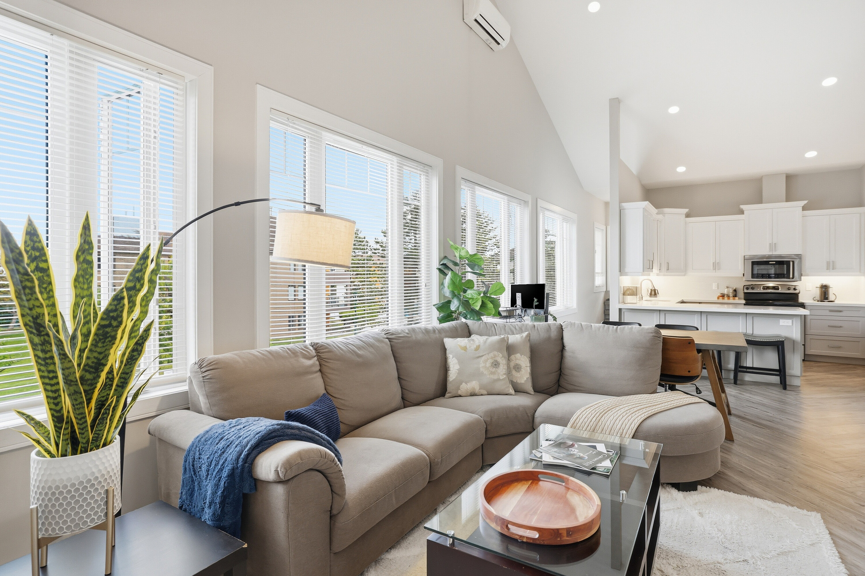 145 Jozo Weider Boulevard