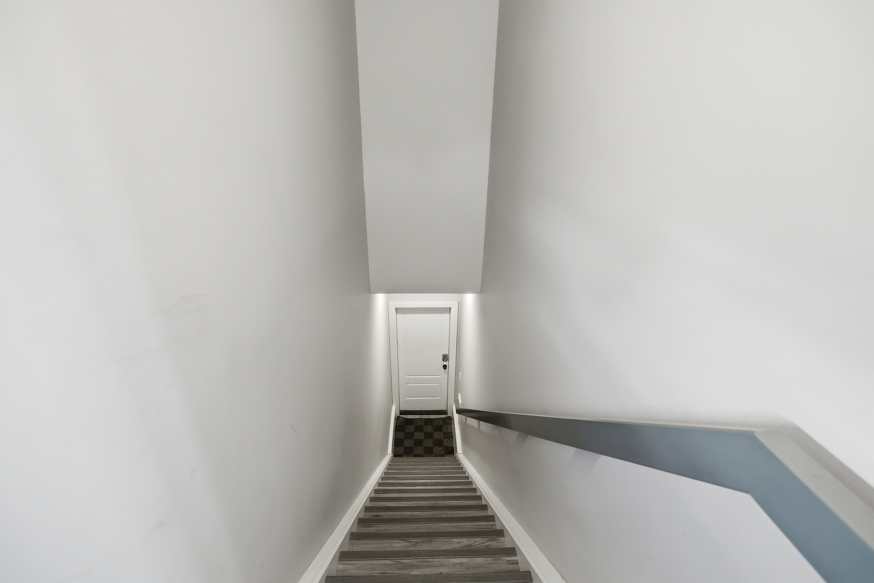 145 Jozo Weider Boulevard