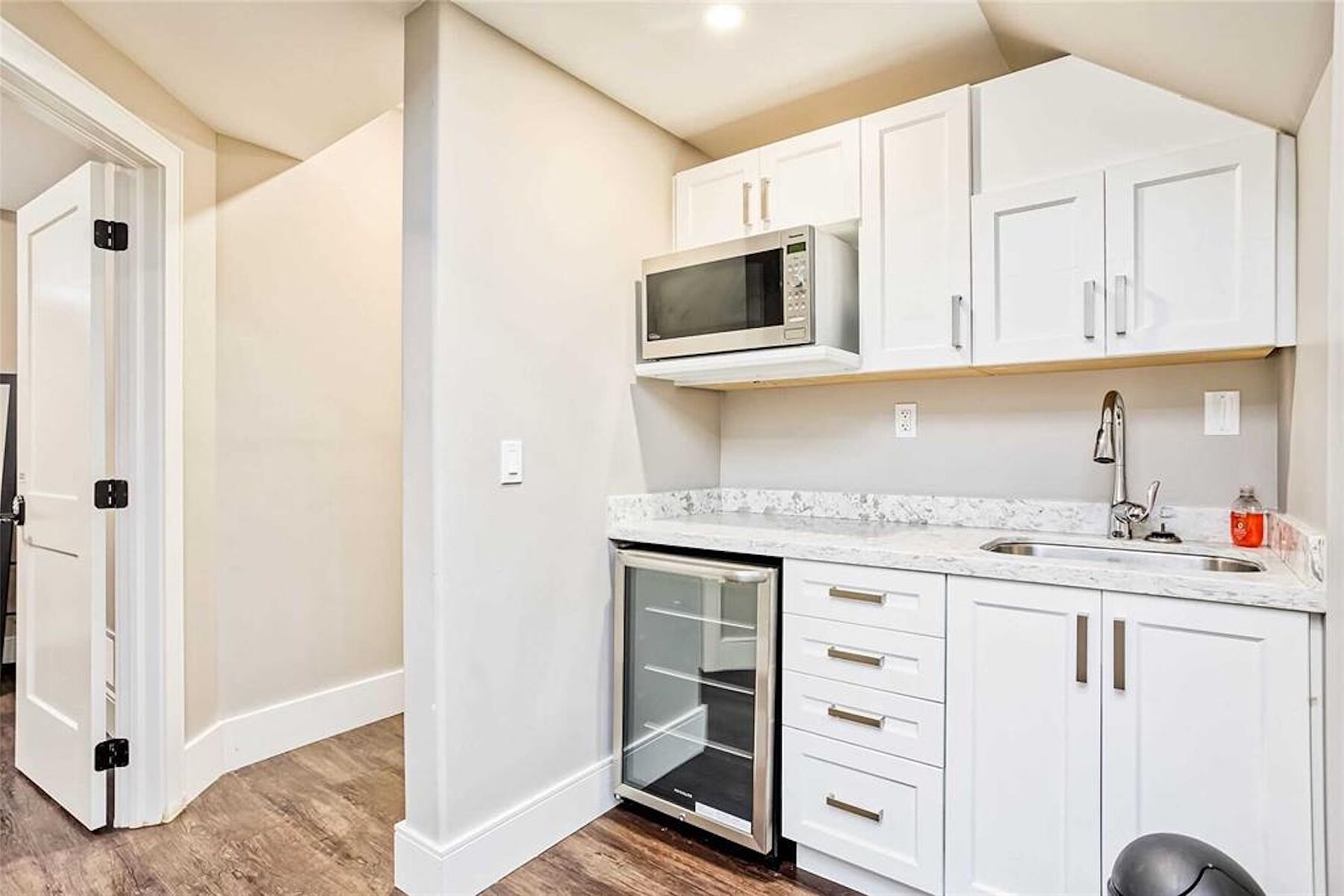 145 Jozo Weider Boulevard
