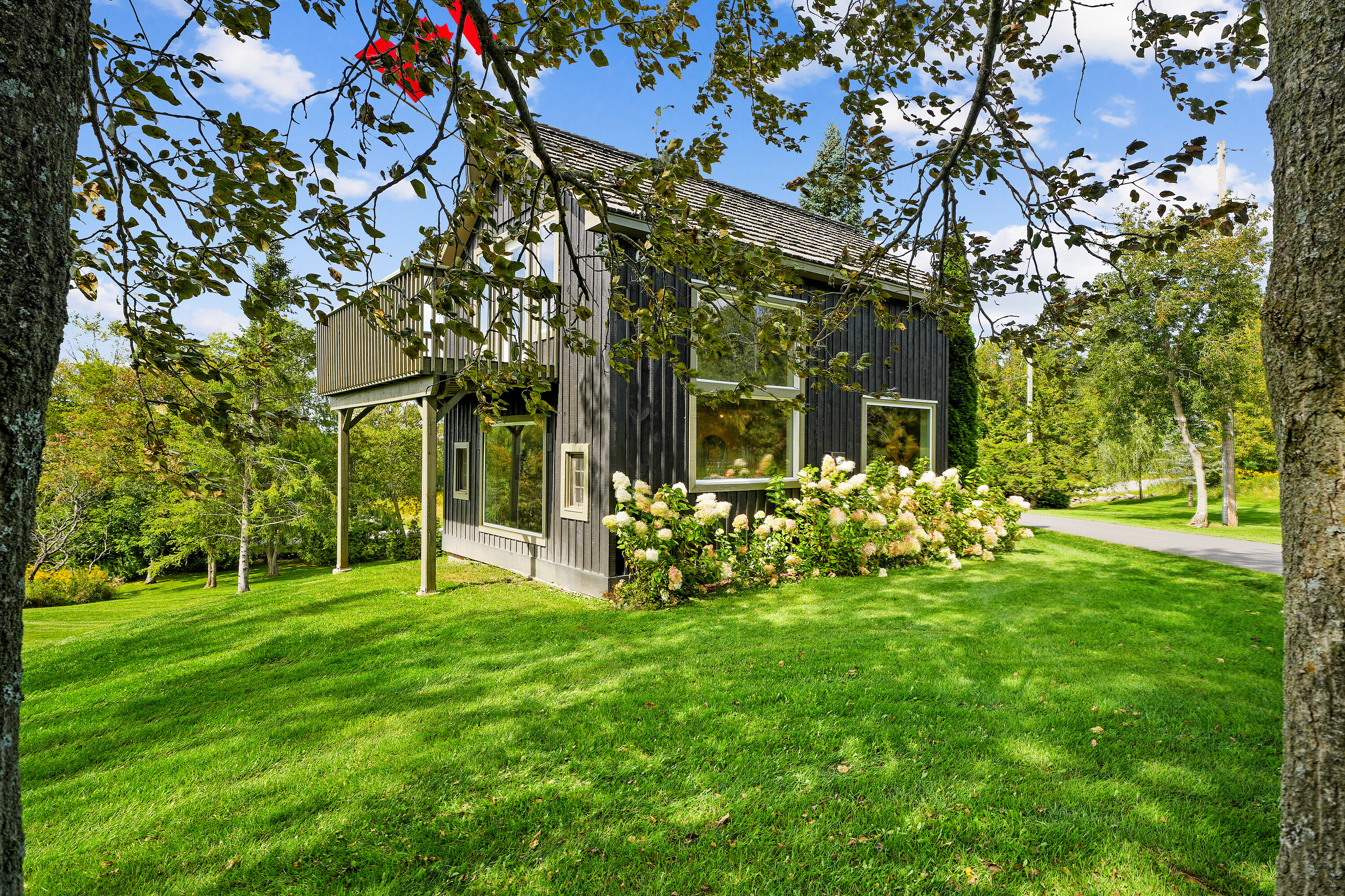 401 Concession  Road 11 East Rd