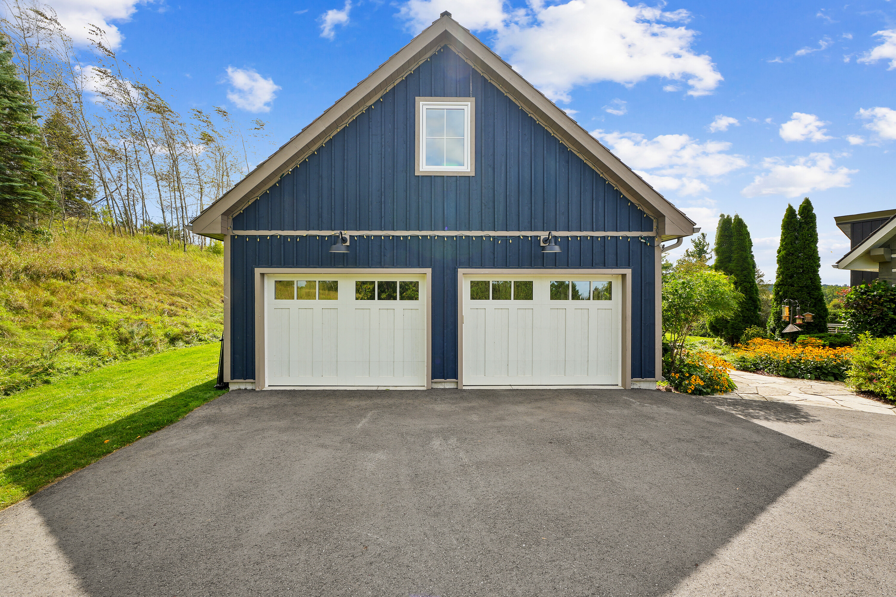 401 Concession  Road 11 East Rd