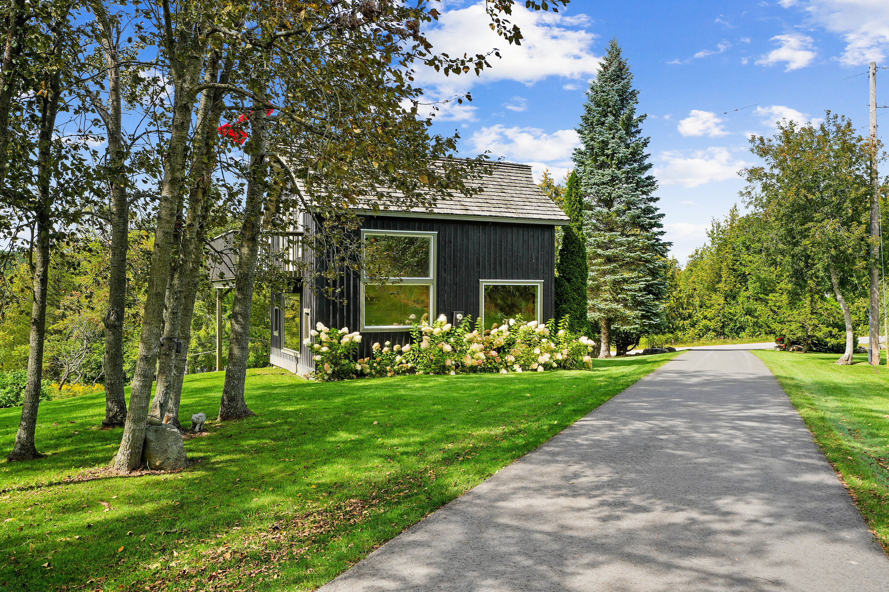 401 Concession  Road 11 East Rd