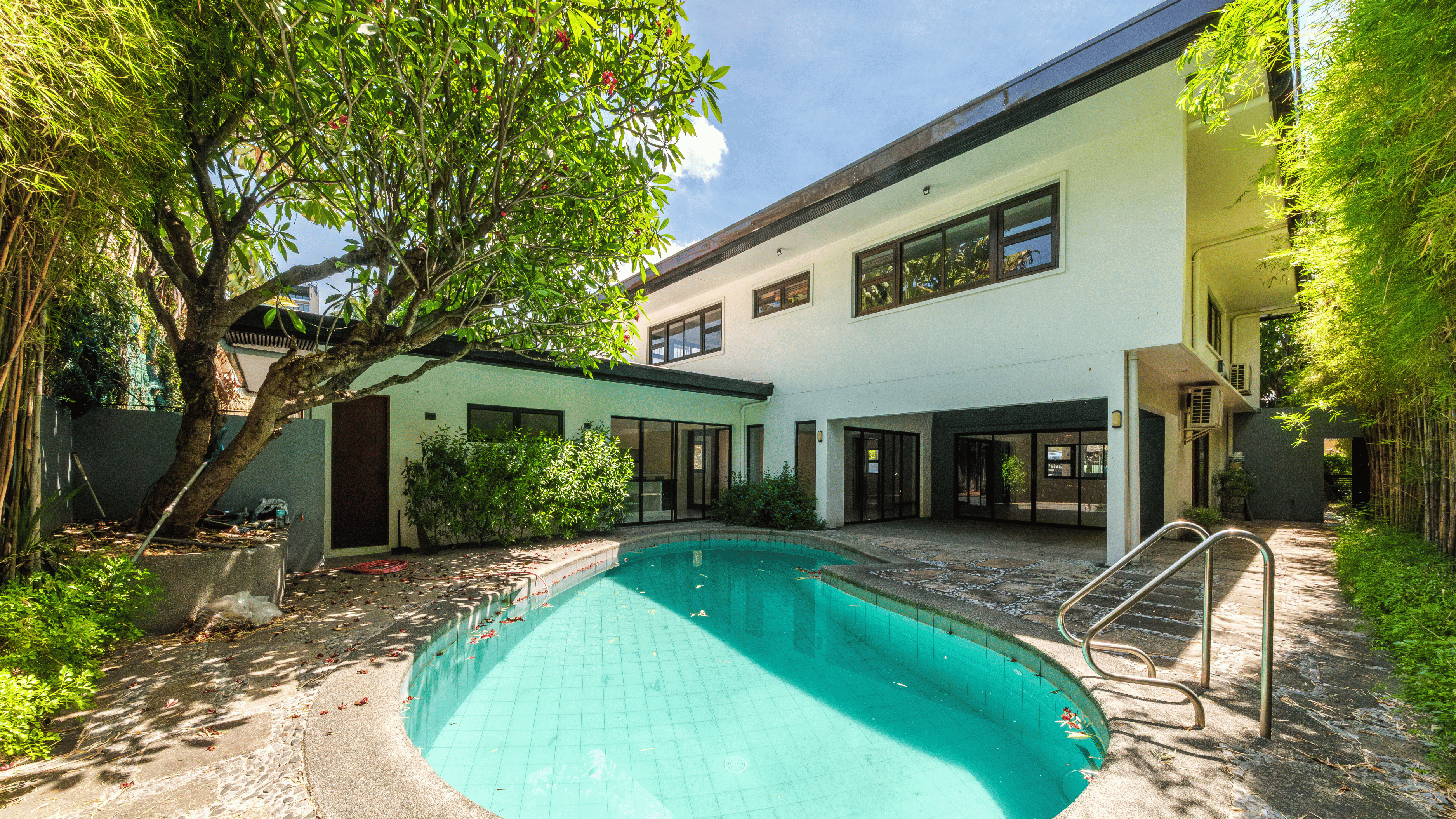 Limasawa St., Magallanes Vilage