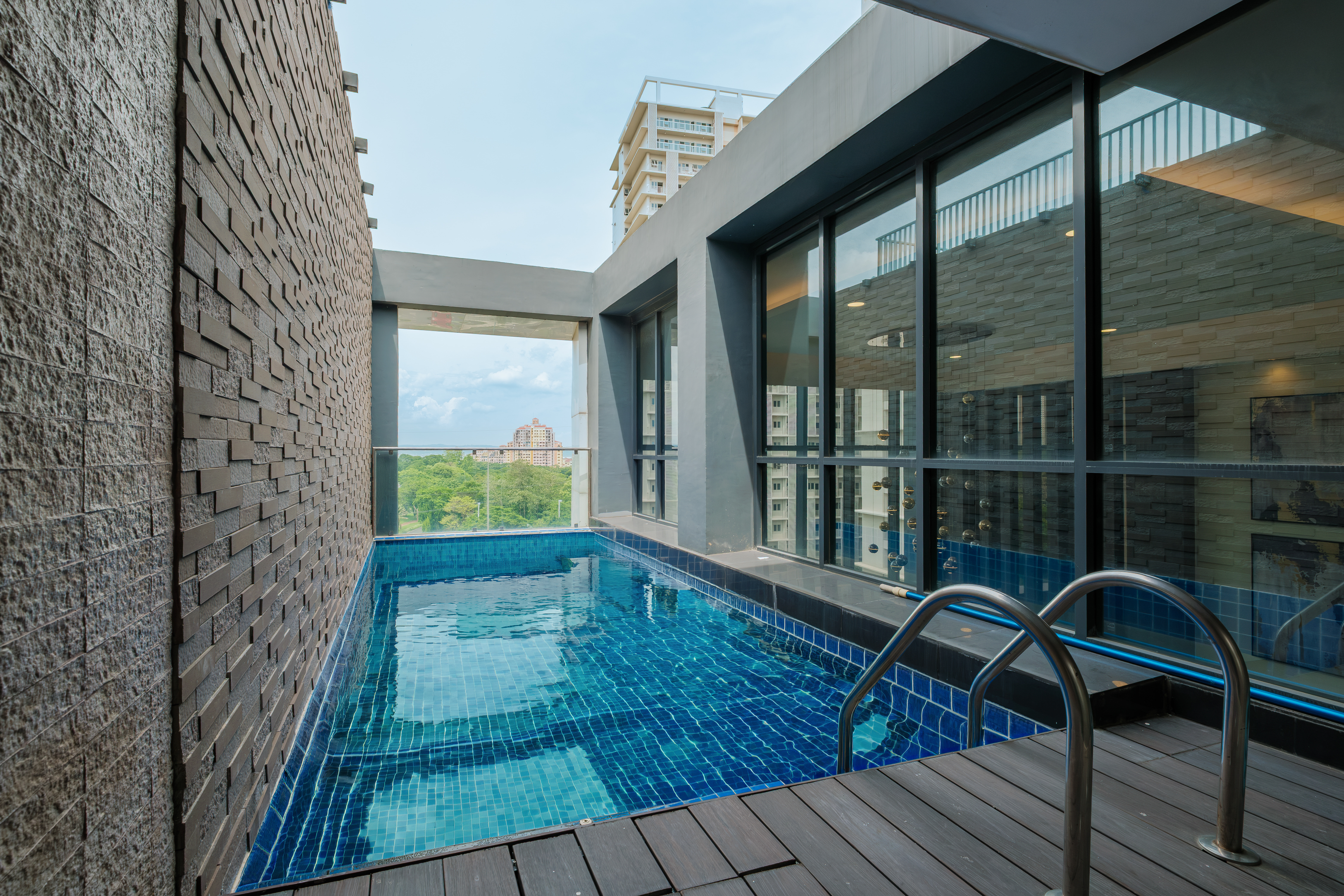 St. Moritz Private Estate McKinley West, Fort Bonifacio