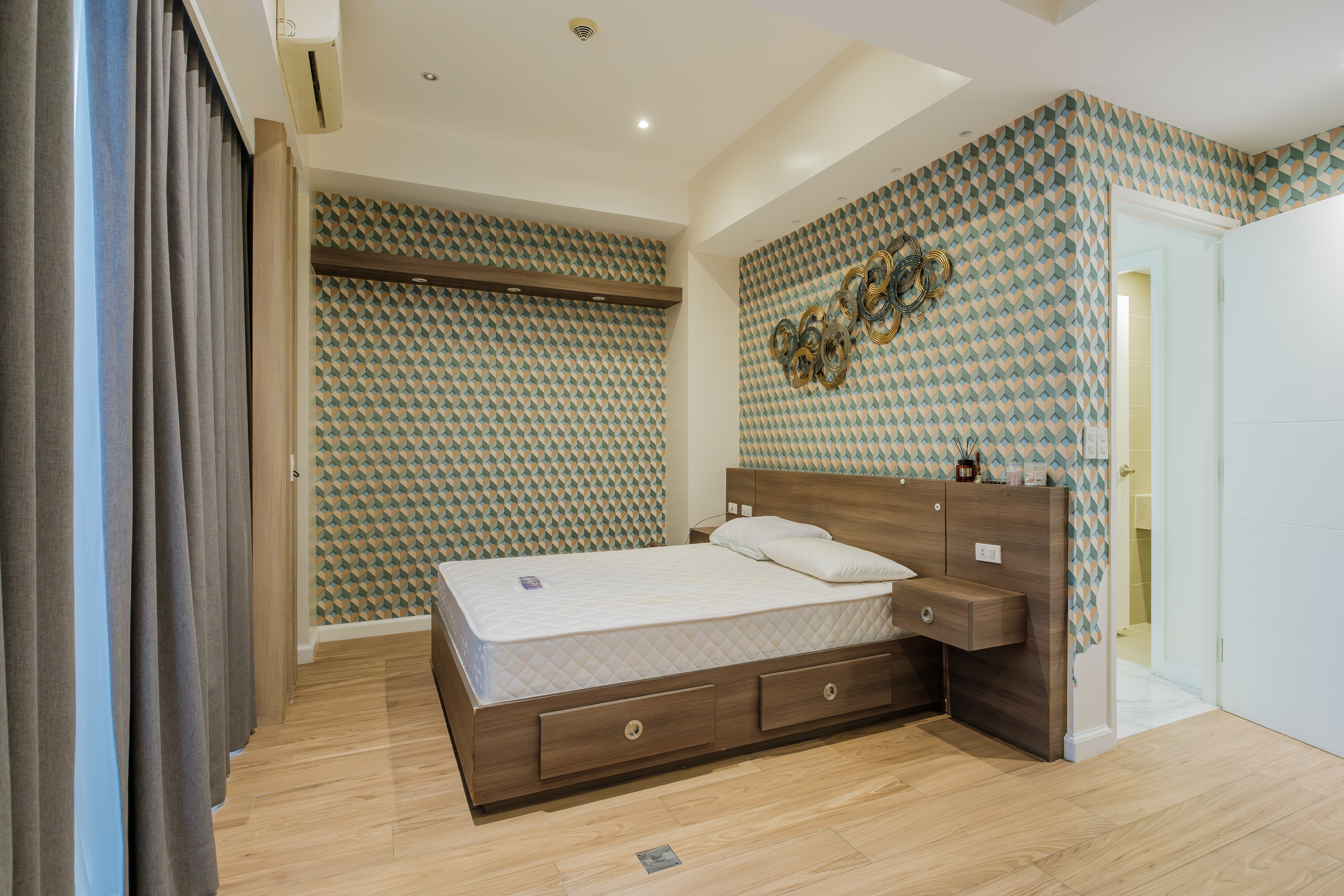 St. Moritz Private Estate McKinley West, Fort Bonifacio