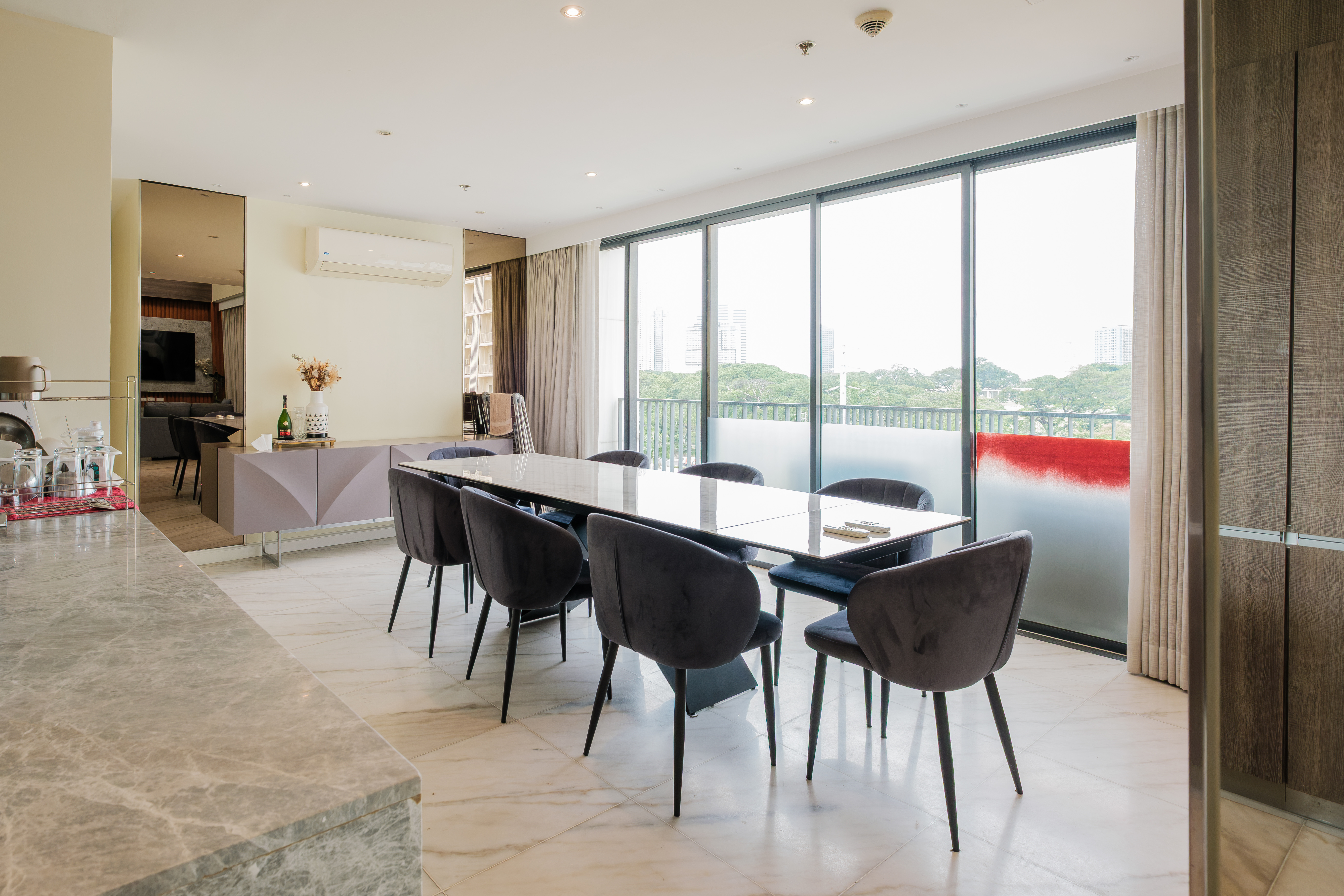 St. Moritz Private Estate McKinley West, Fort Bonifacio