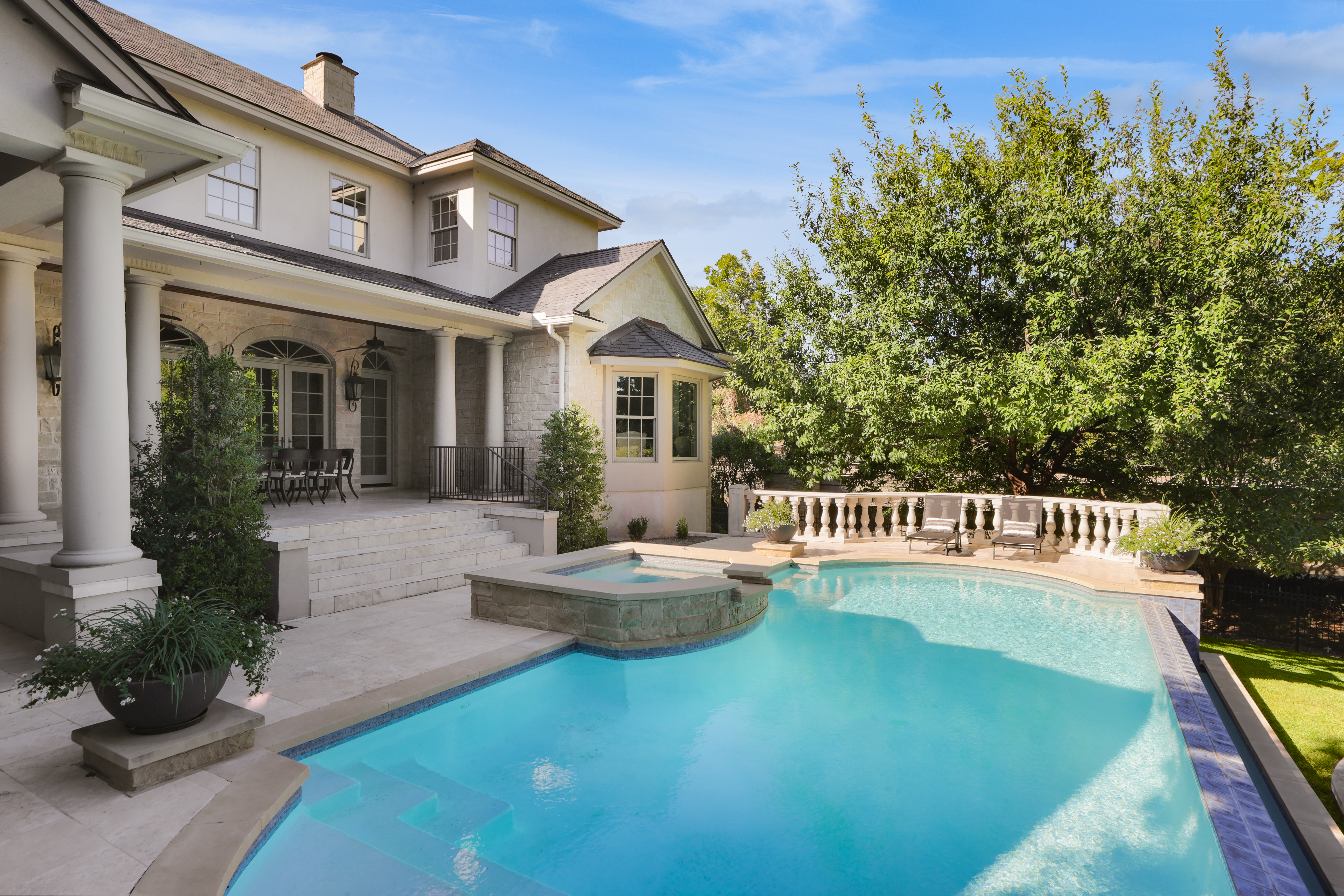 8816 Big View Drive 