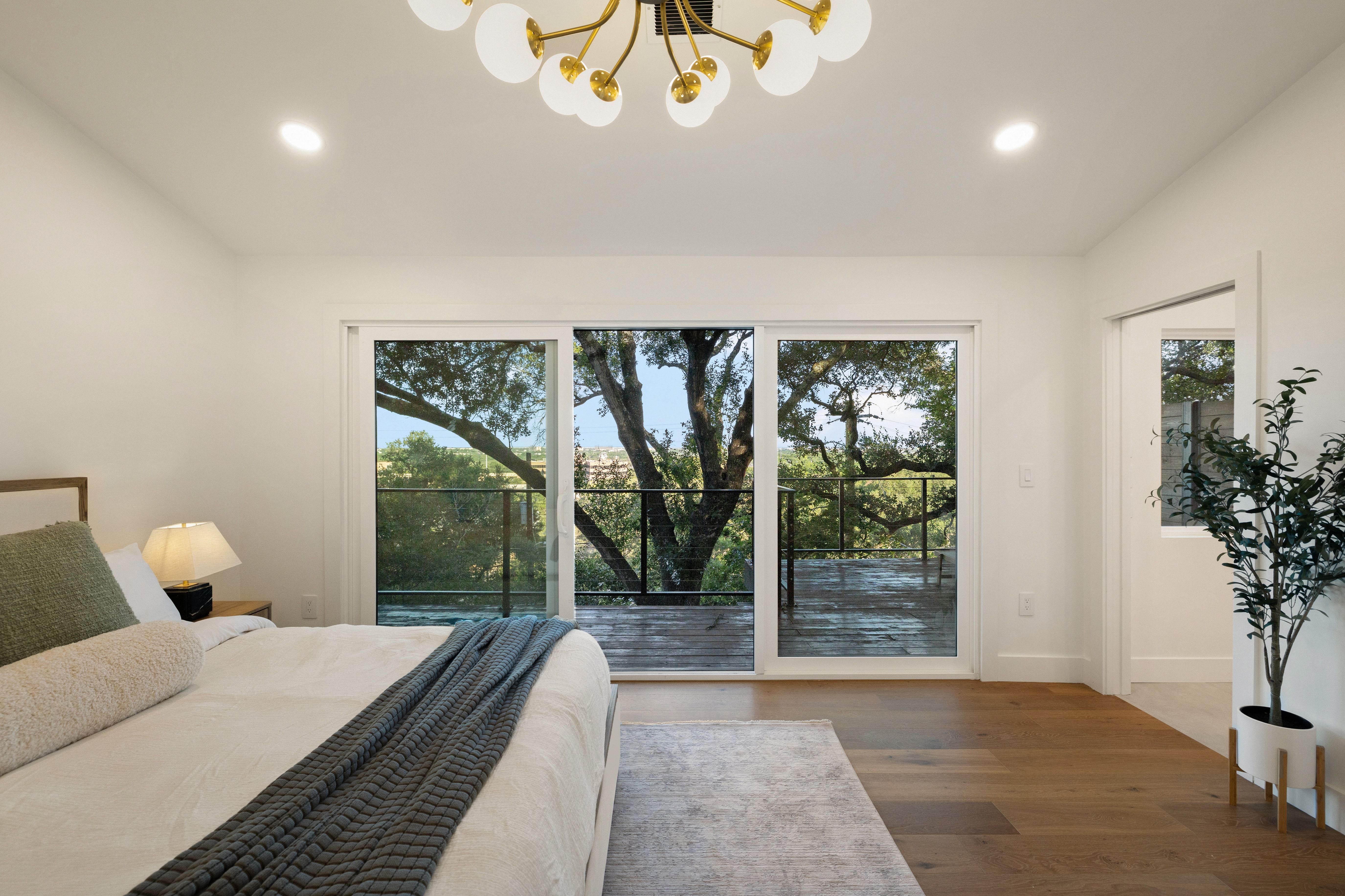 5403 Ridge Oak Drive 