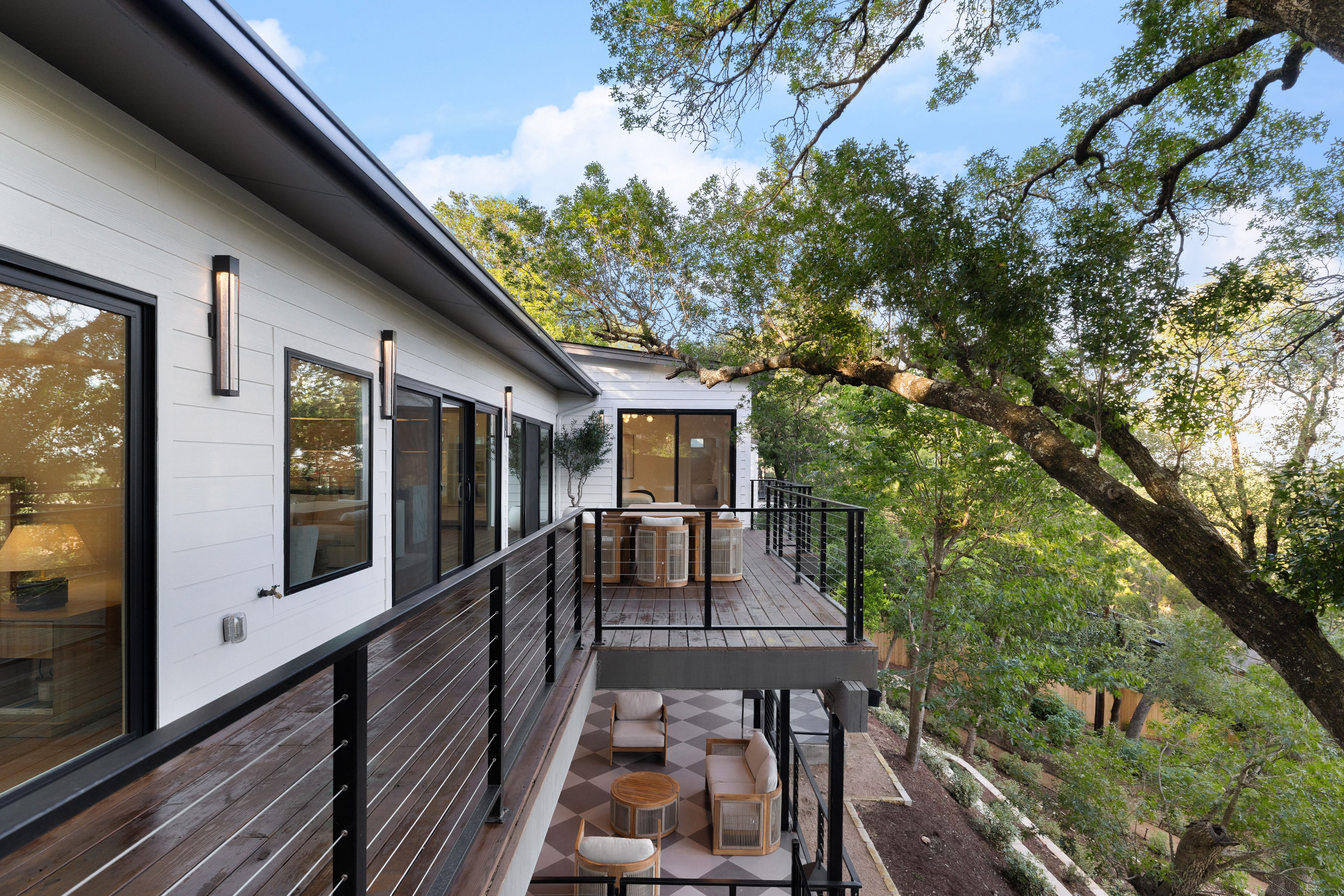 5403 Ridge Oak Drive 