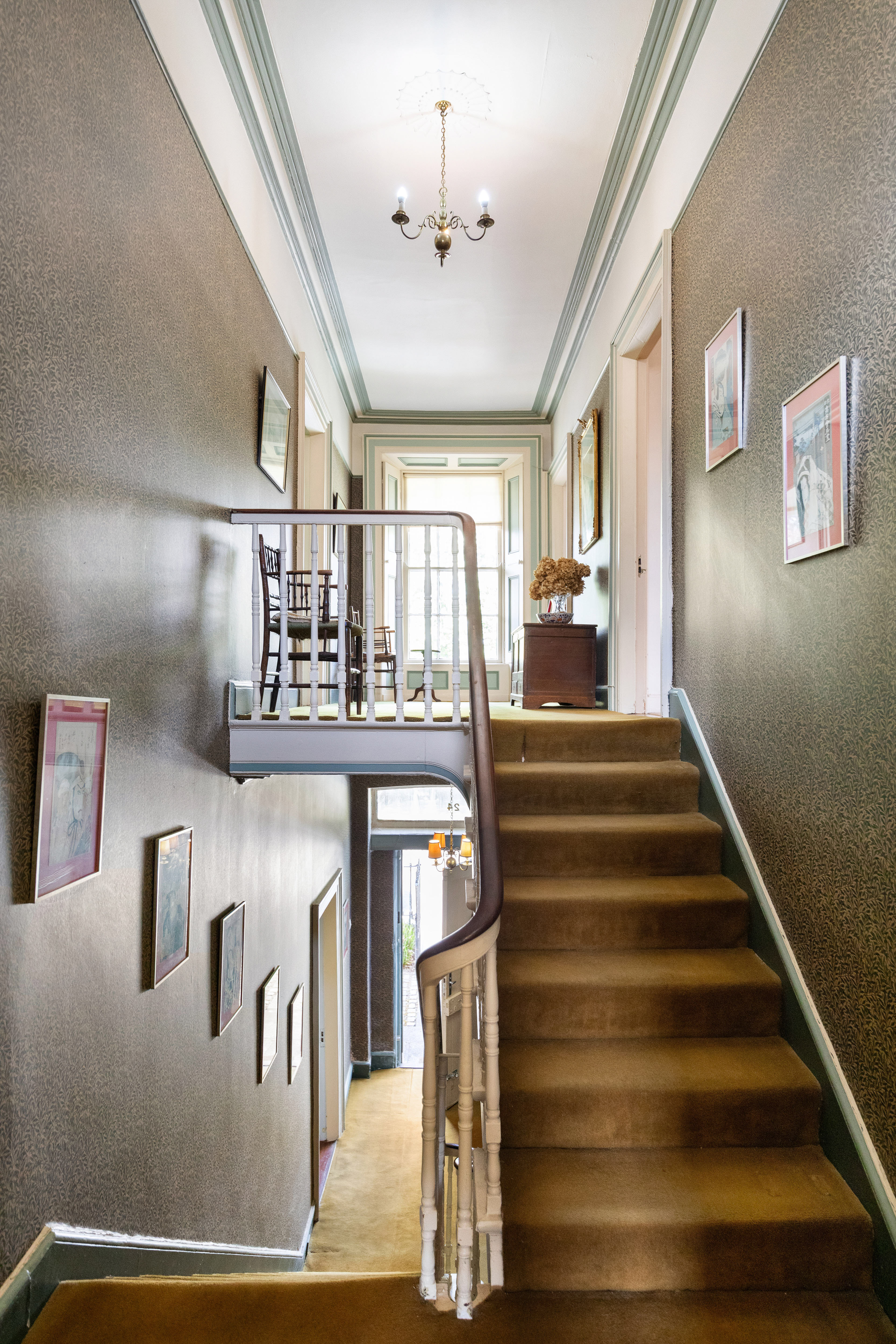 Springville 24 Cross Avenue 