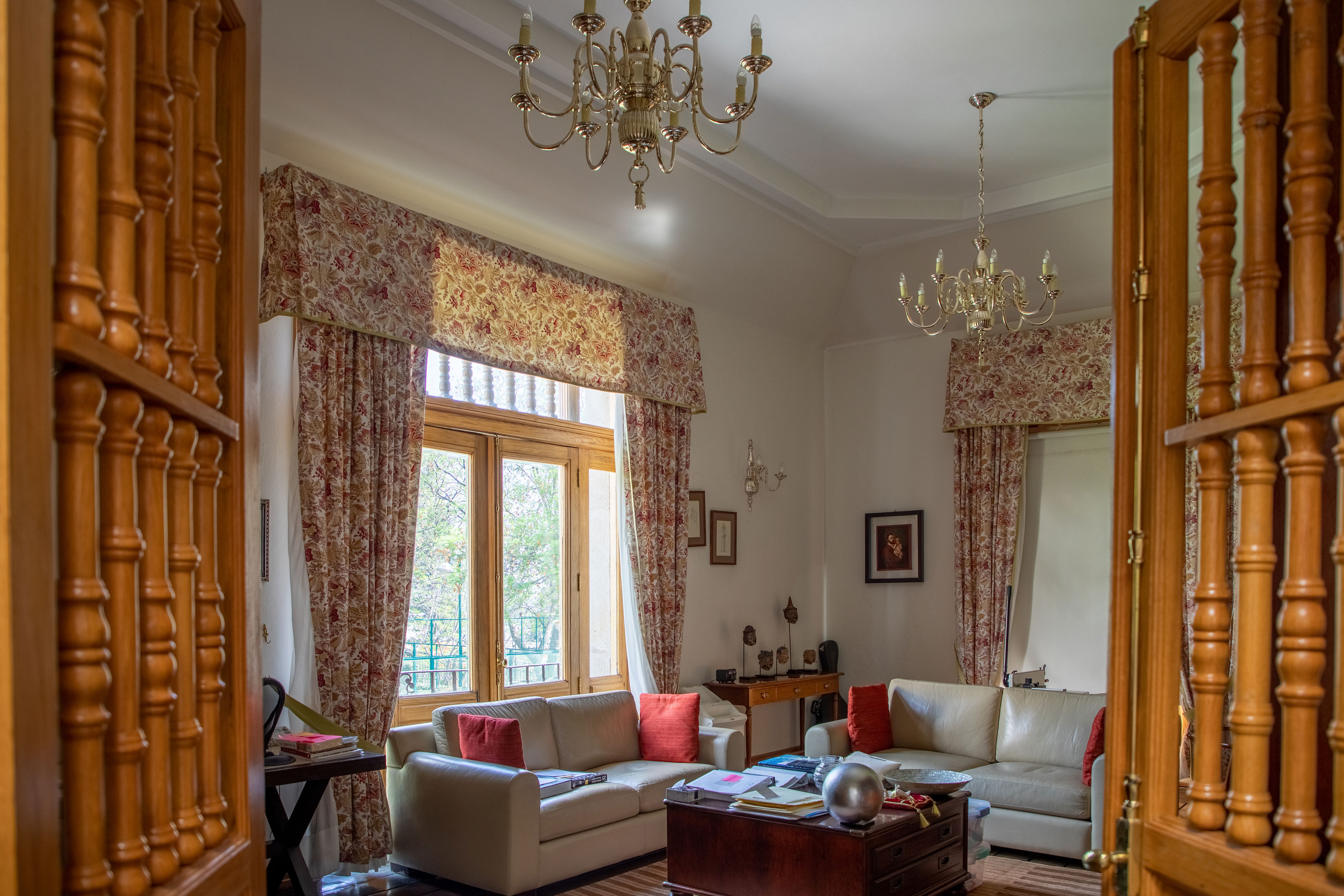CASA ELENA Loma Dorada