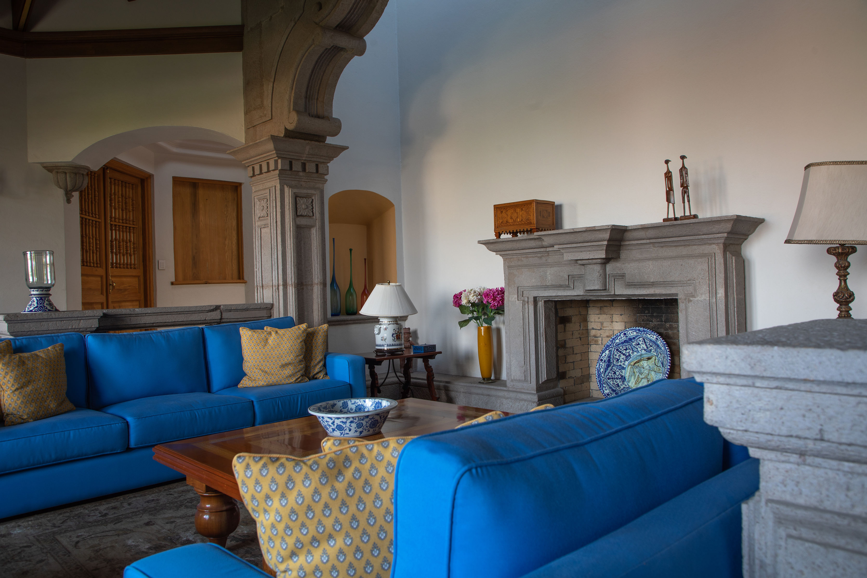 CASA ELENA Loma Dorada