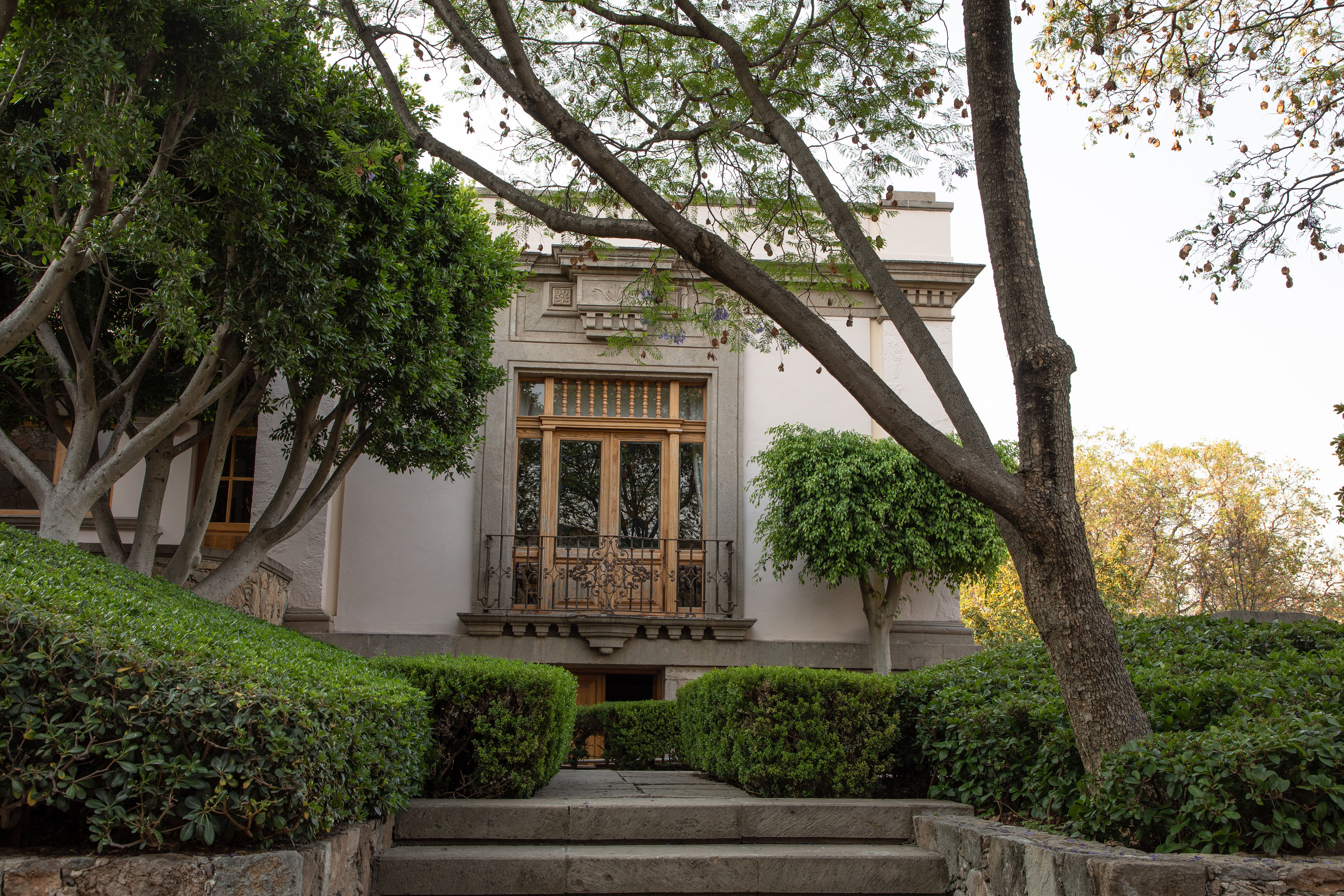 CASA ELENA Loma Dorada