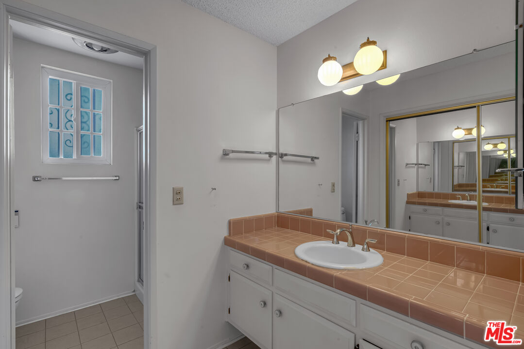 12516 Rosy Cir