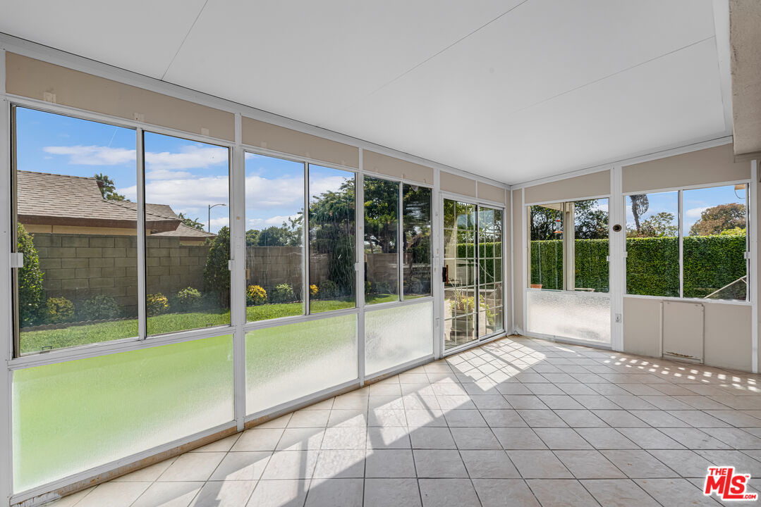 12516 Rosy Cir