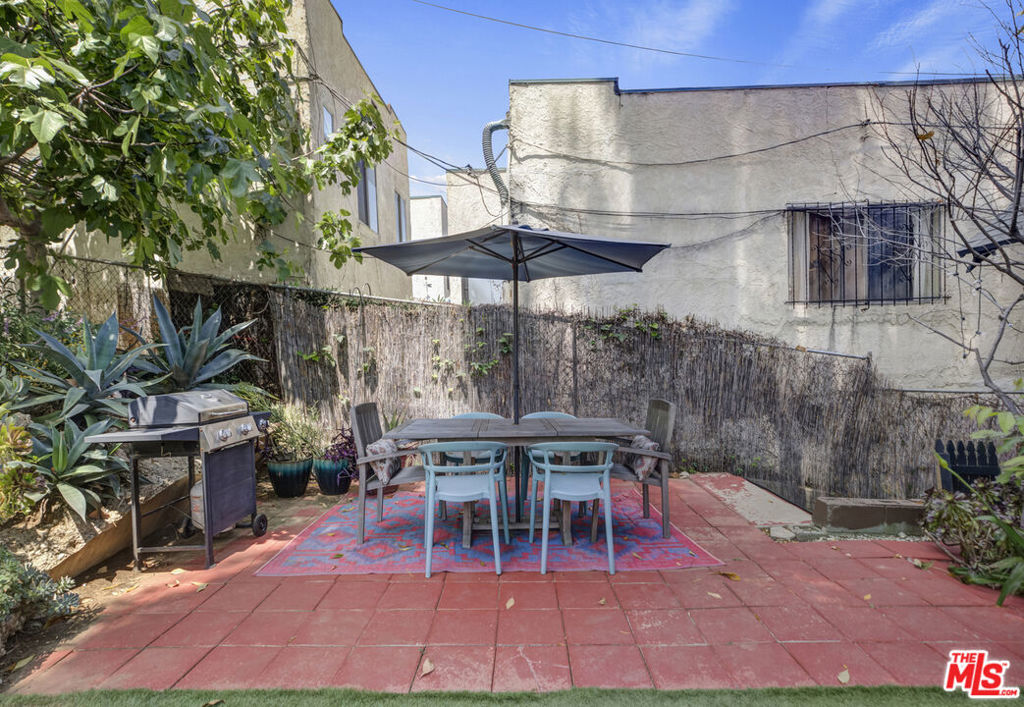 6169 N Figueroa Street