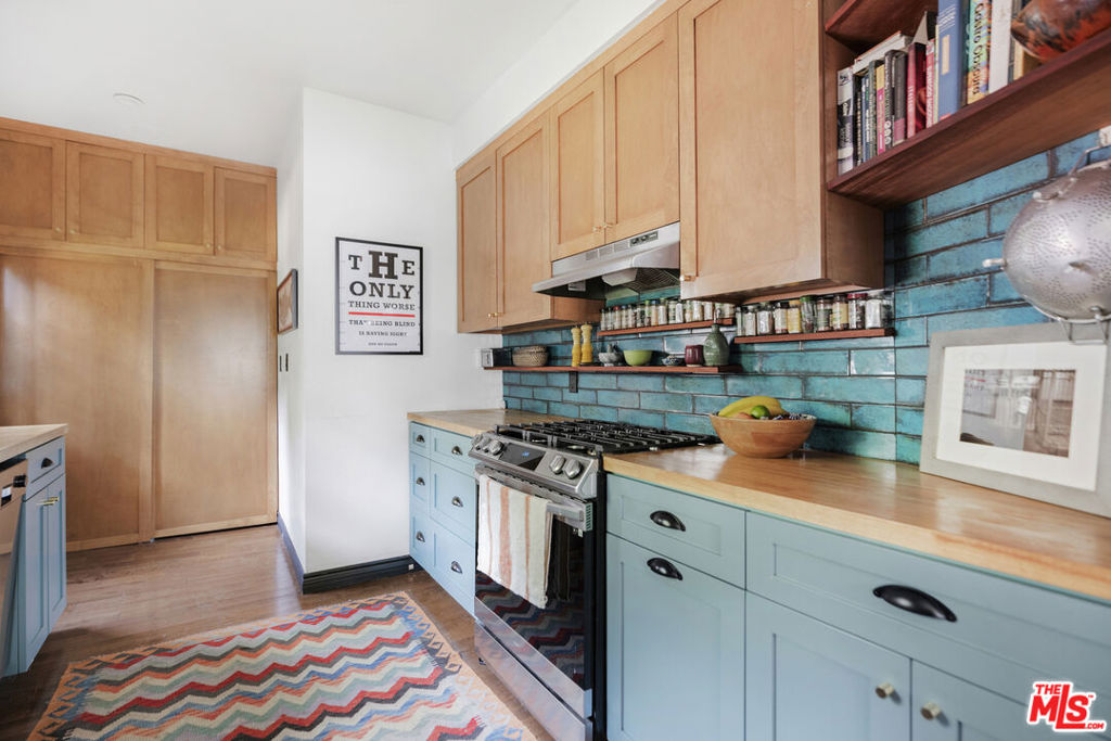 6169 N Figueroa Street