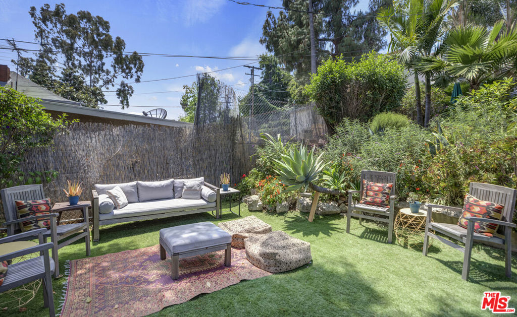 6169 N Figueroa Street