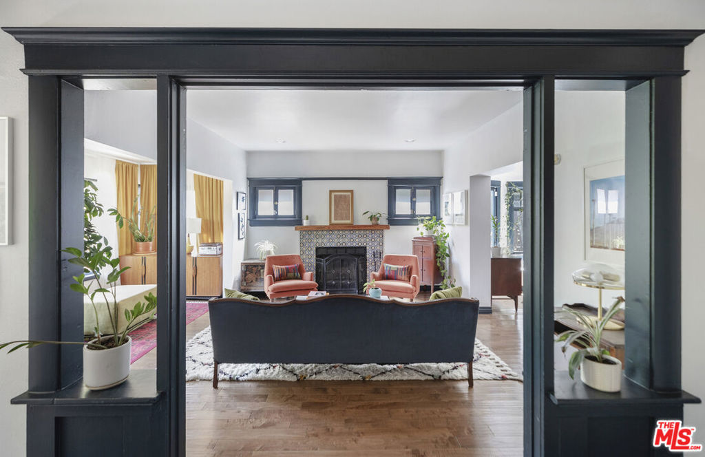 6169 N Figueroa Street