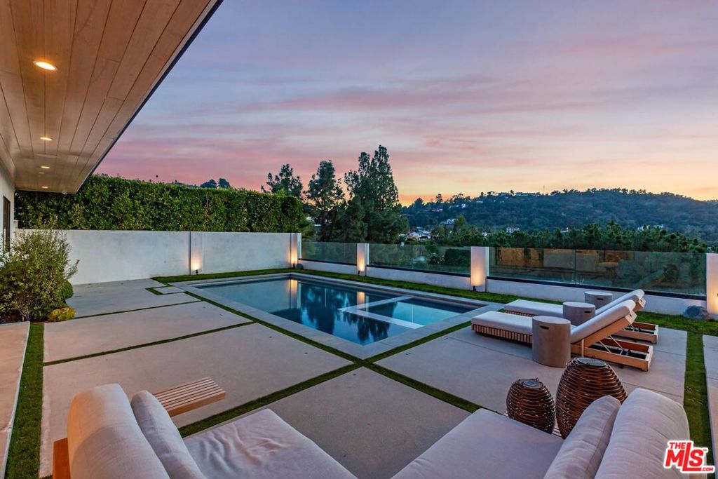 11288 Dona Lisa Drive