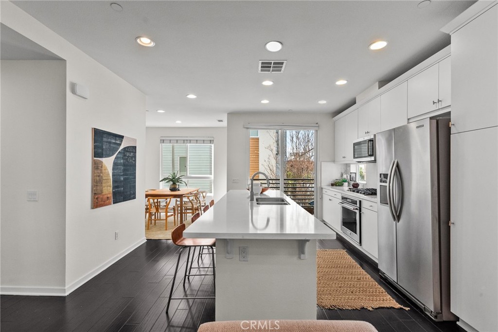 5643 Cielo Way