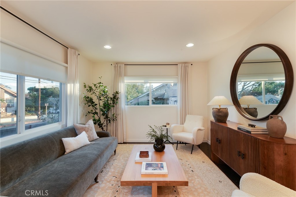 1609 N Avenue 51