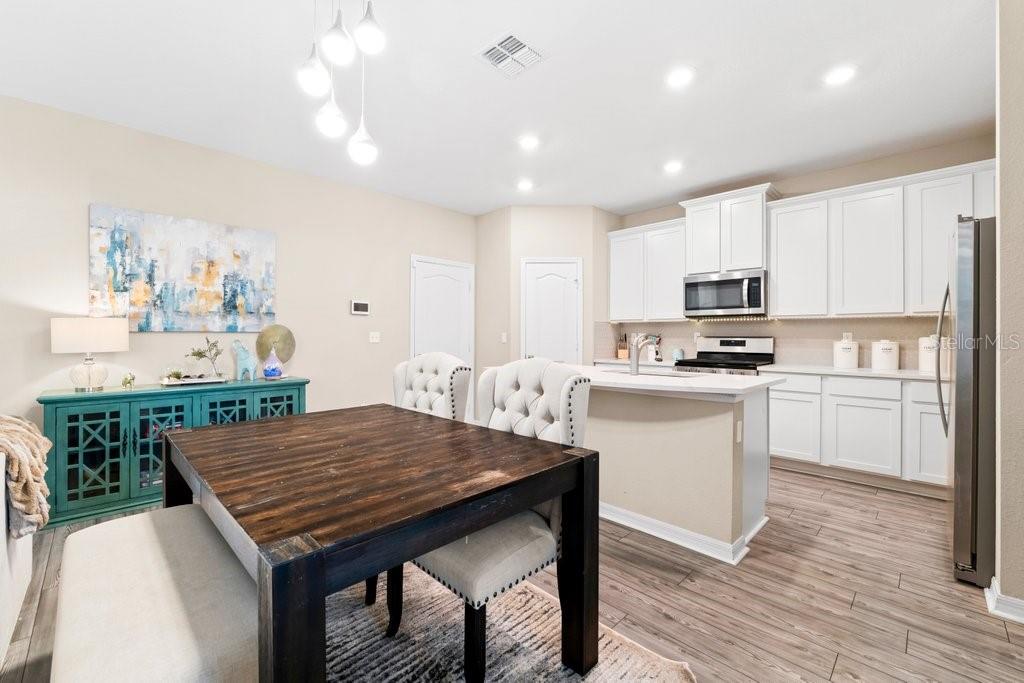 41 BRYBAR DR
