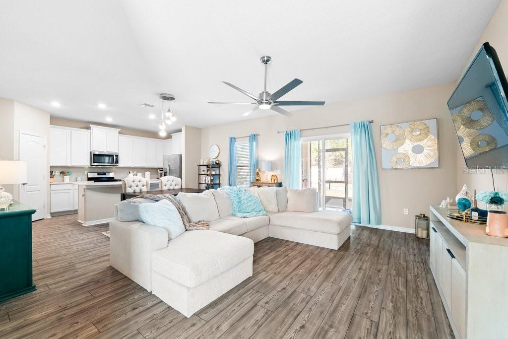 41 BRYBAR DR