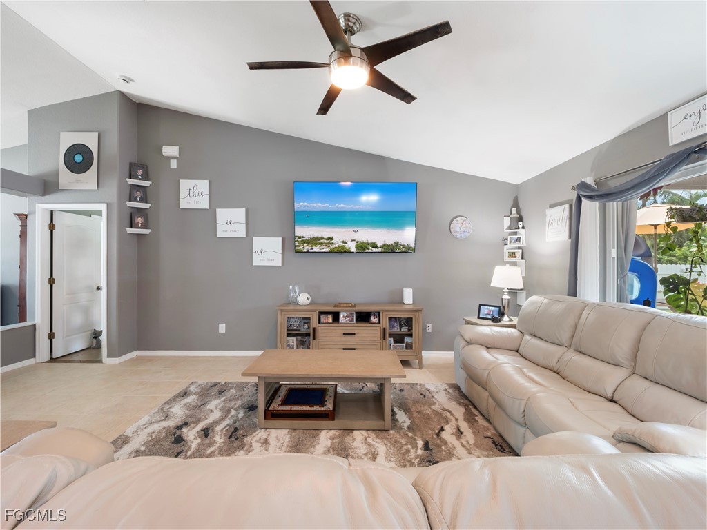 2817 Gleason PKWY