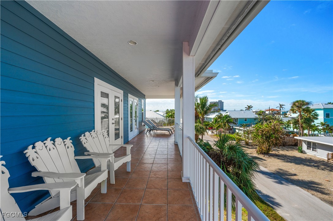 270 Delmar AVE