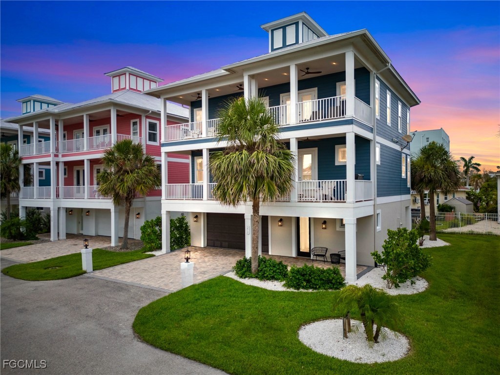 270 Delmar AVE