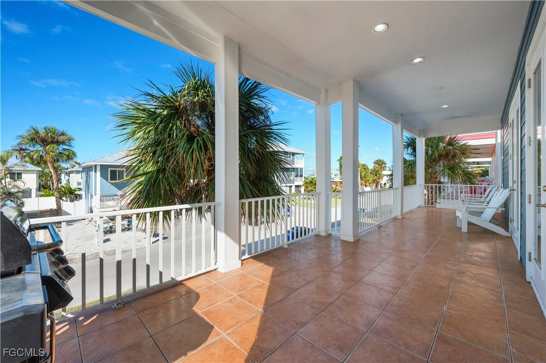 270 Delmar AVE