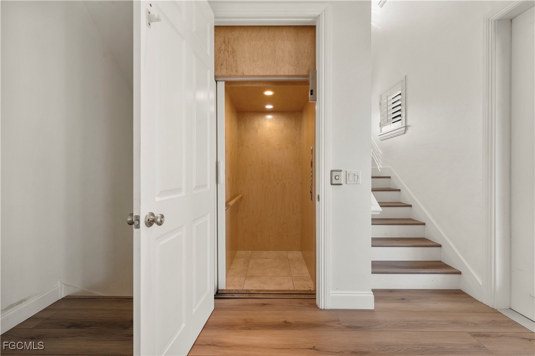 270 Delmar AVE